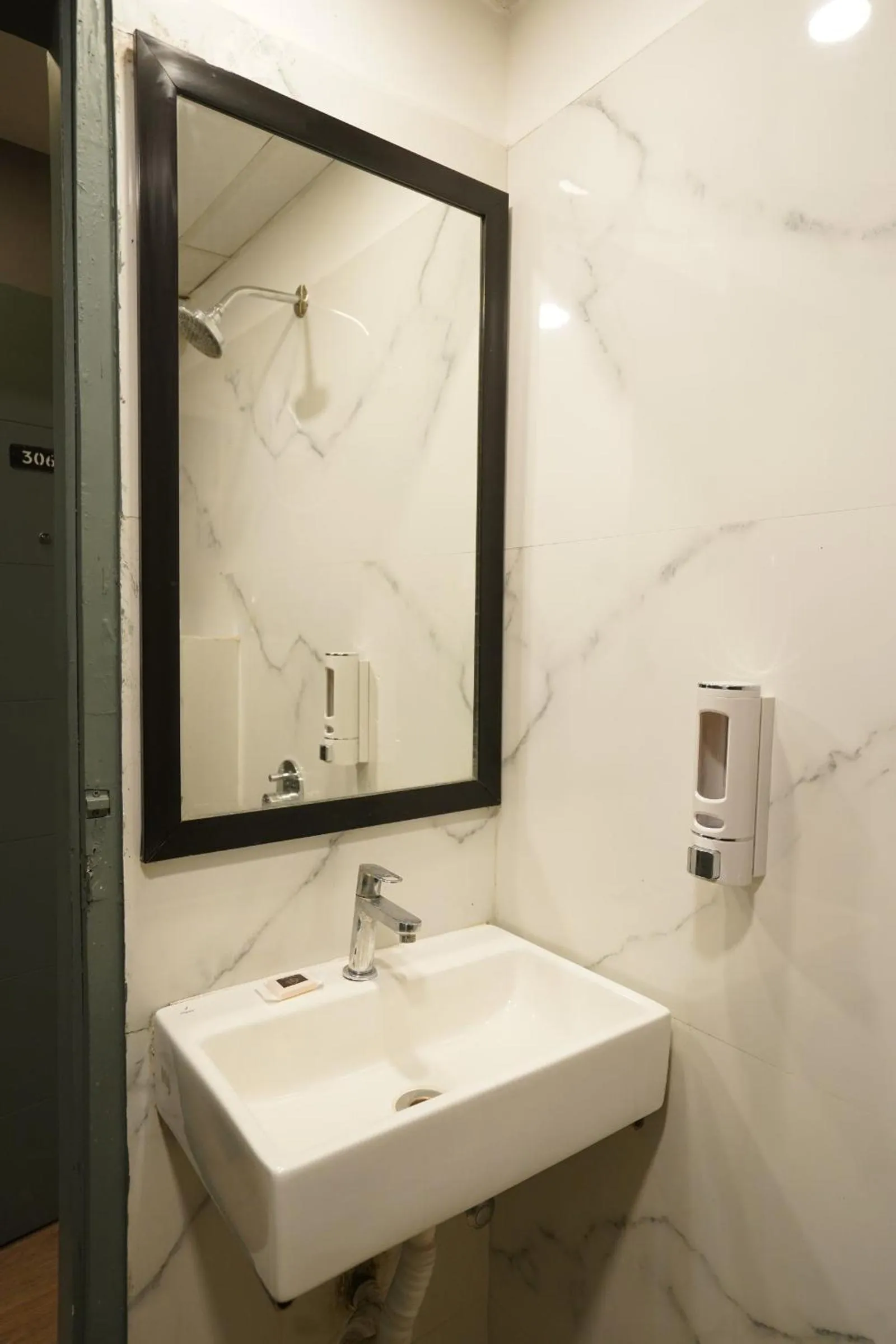 Bathroom in The Byke Business Hotel Landmark