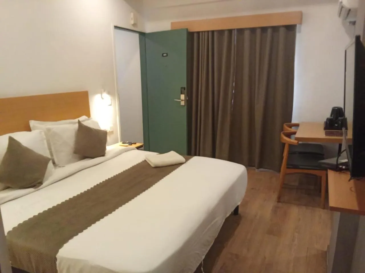 Photo of the whole room, Bed in The Byke Business Hotel Landmark