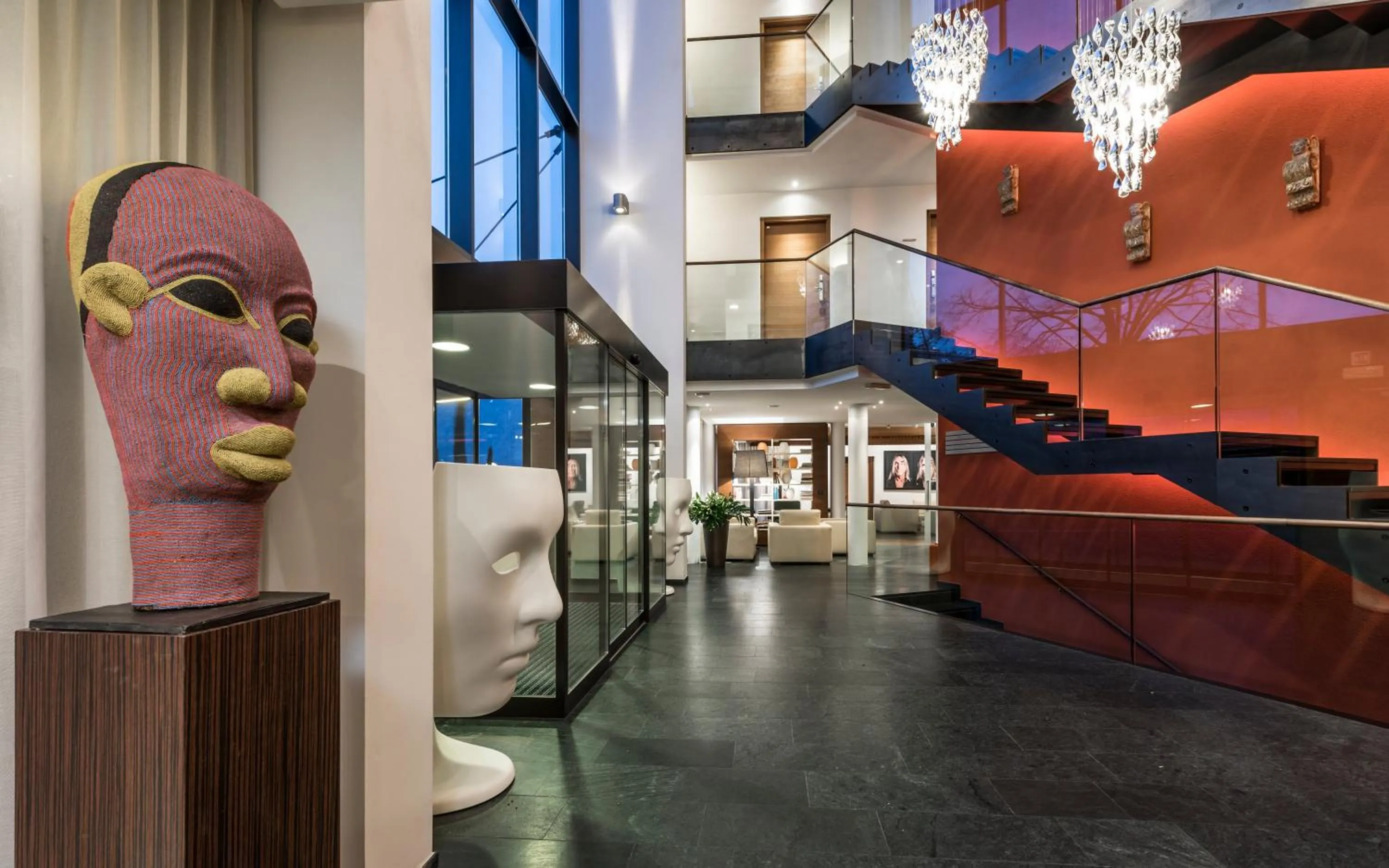 Decorative detail in Hotel Gartner