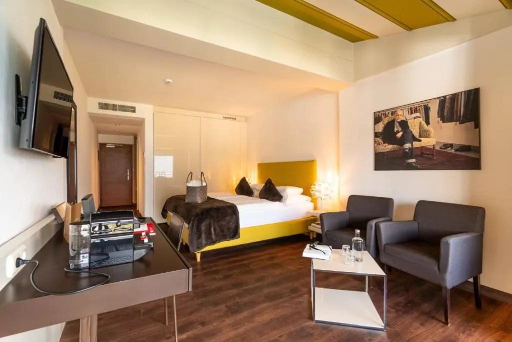 Bed in Hotel Gartner