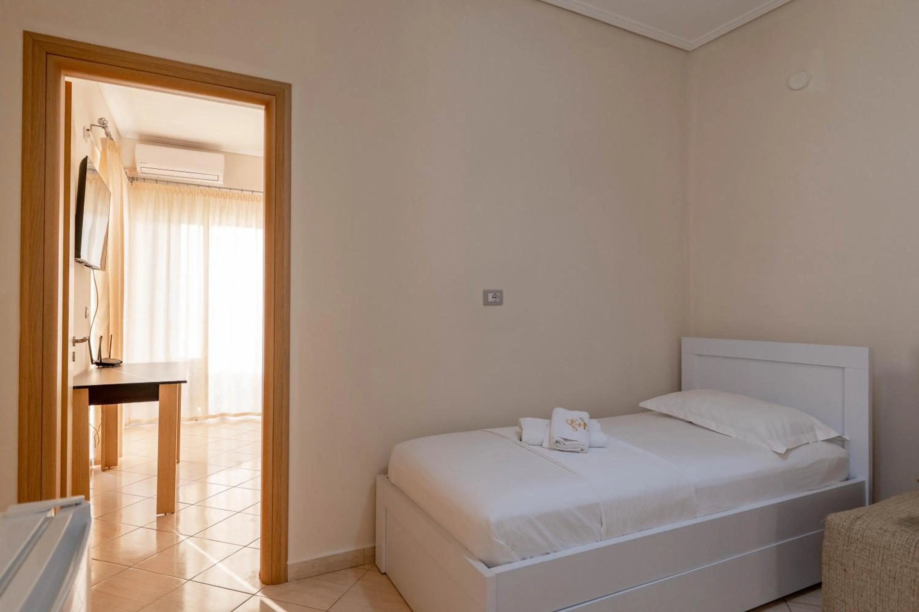 Bedroom, Bed in EROS HOTEL Ksamil
