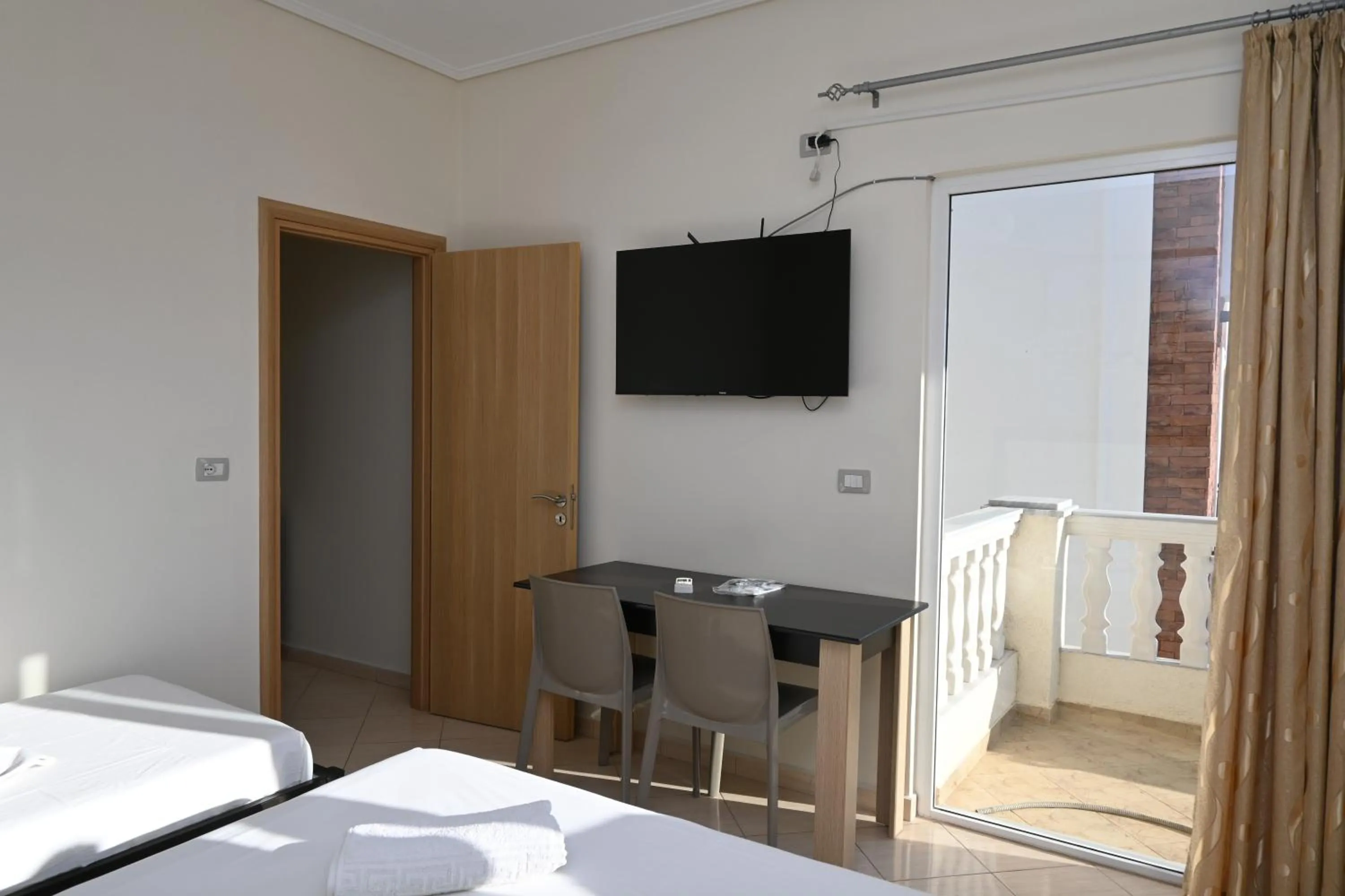 Bed in EROS HOTEL Ksamil