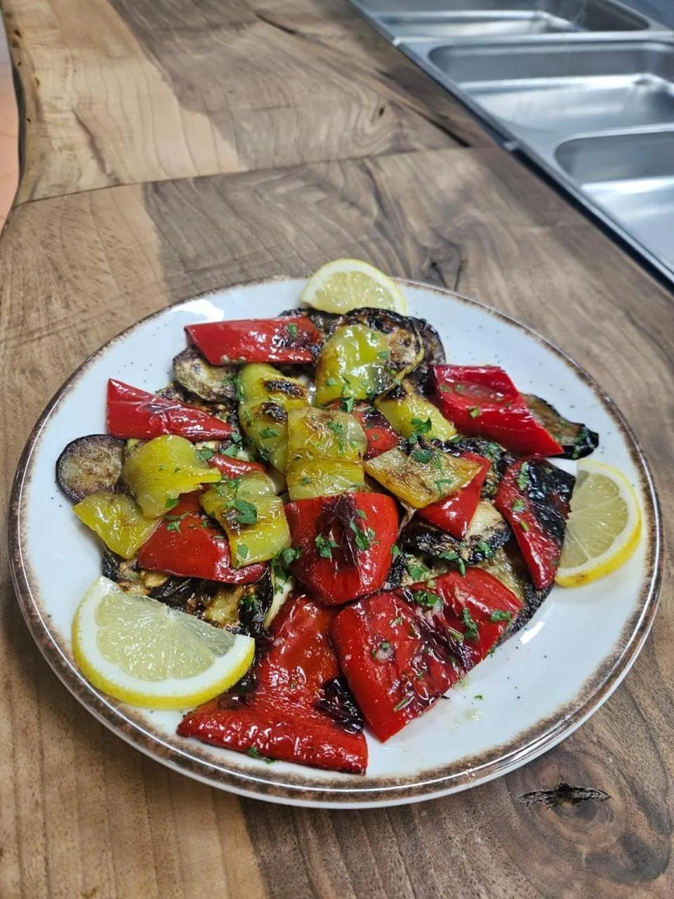 Restaurant/places to eat in EROS HOTEL Ksamil