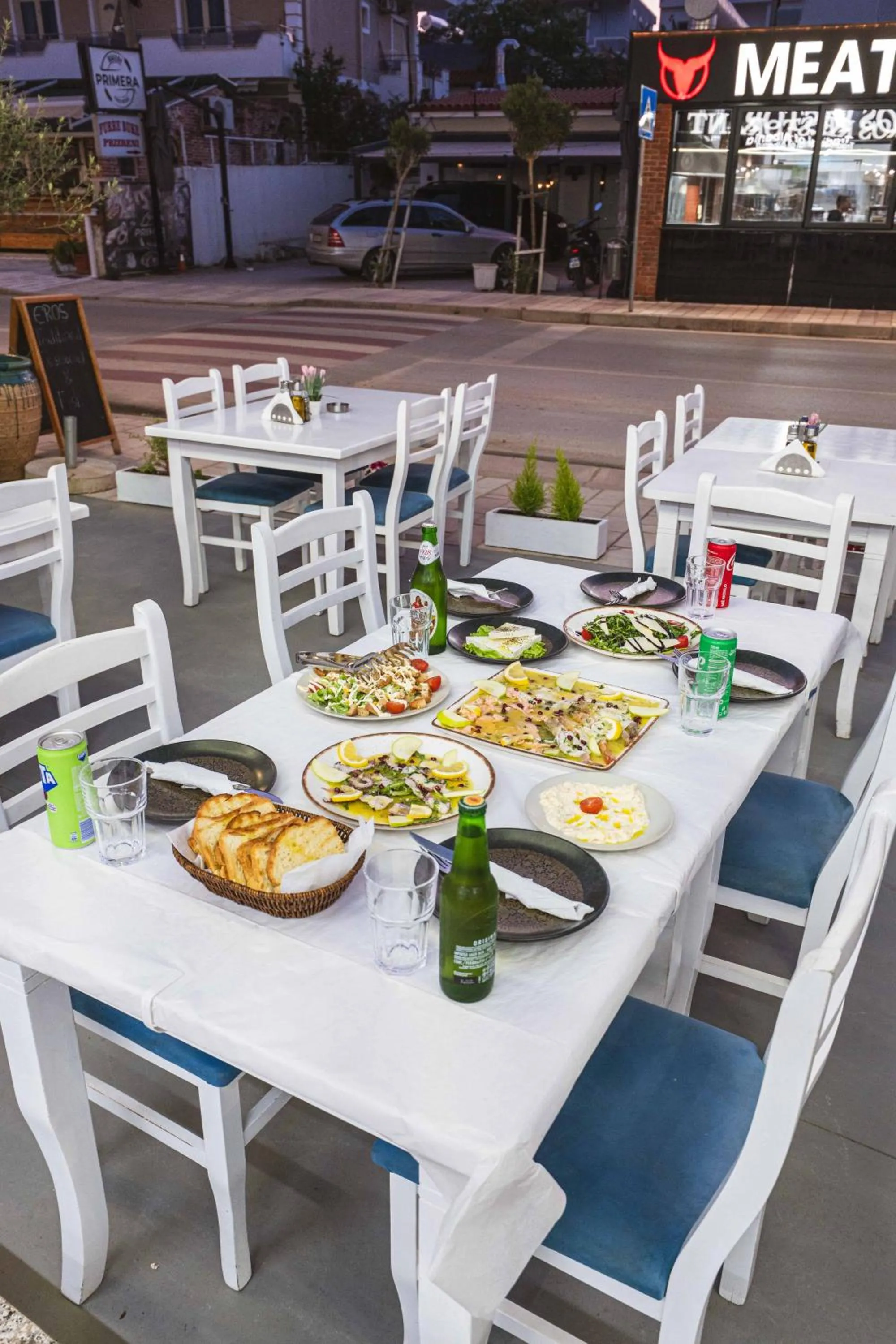 Restaurant/places to eat in EROS HOTEL Ksamil