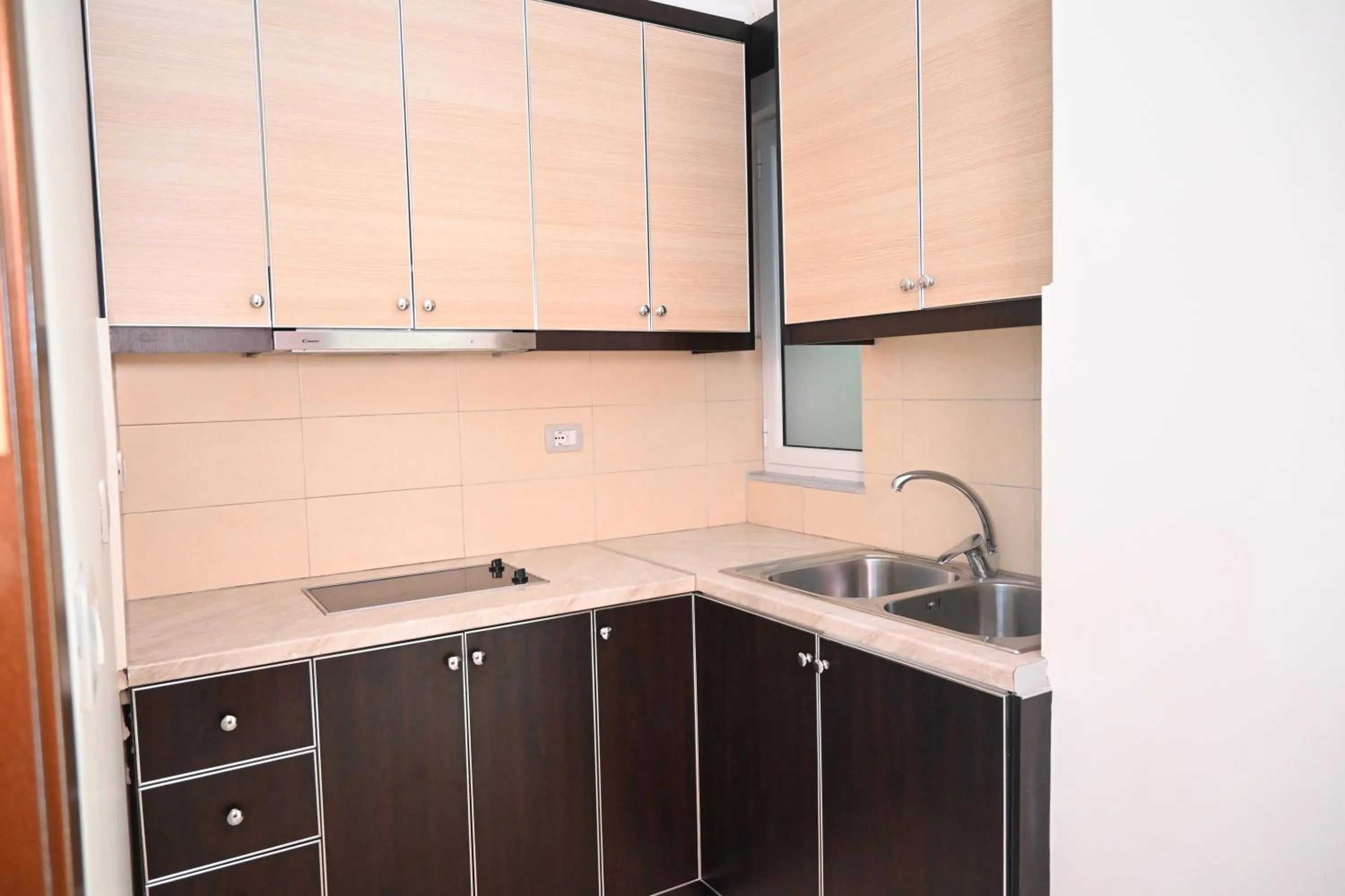 Kitchen or kitchenette in EROS HOTEL Ksamil