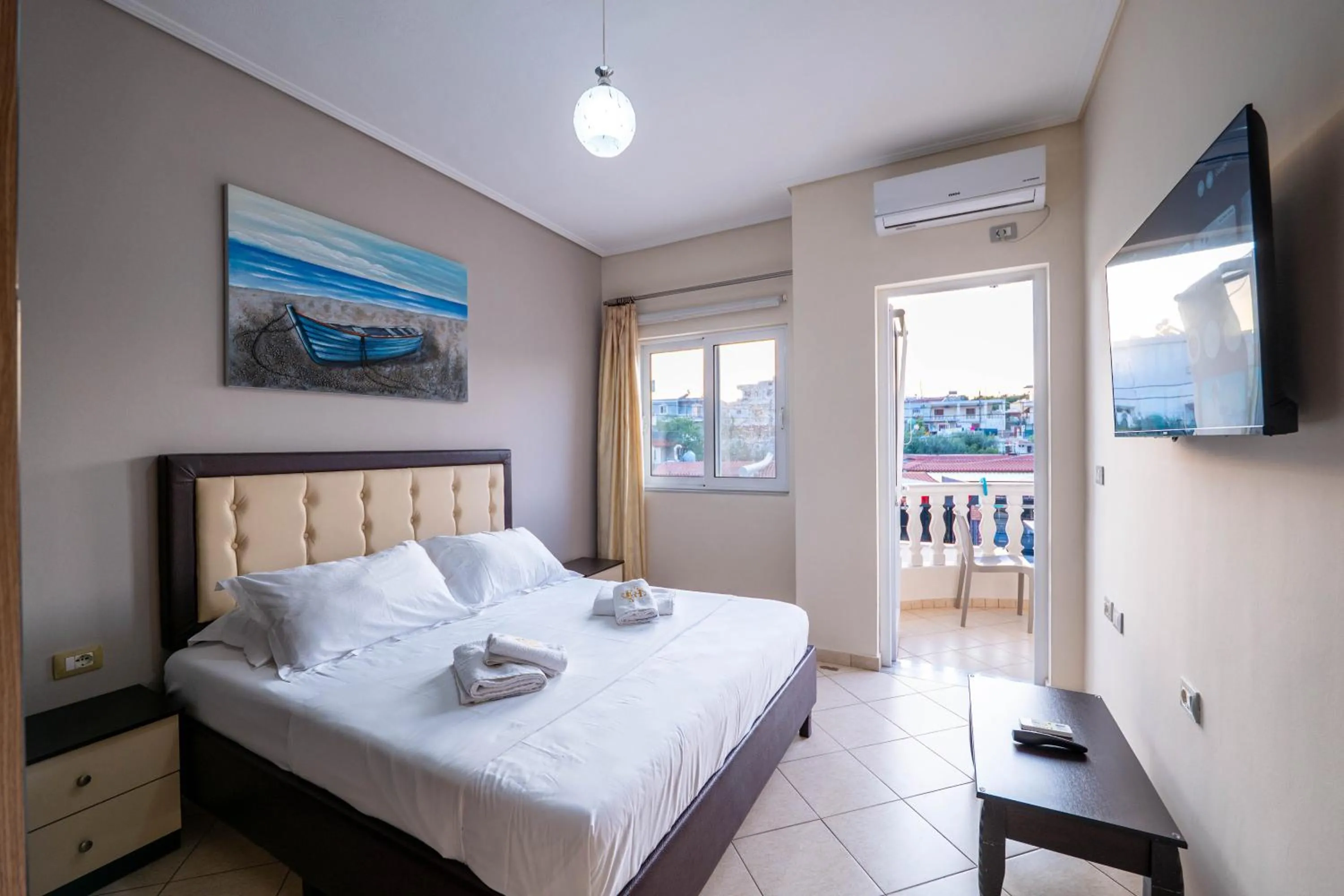 Bed in EROS HOTEL Ksamil