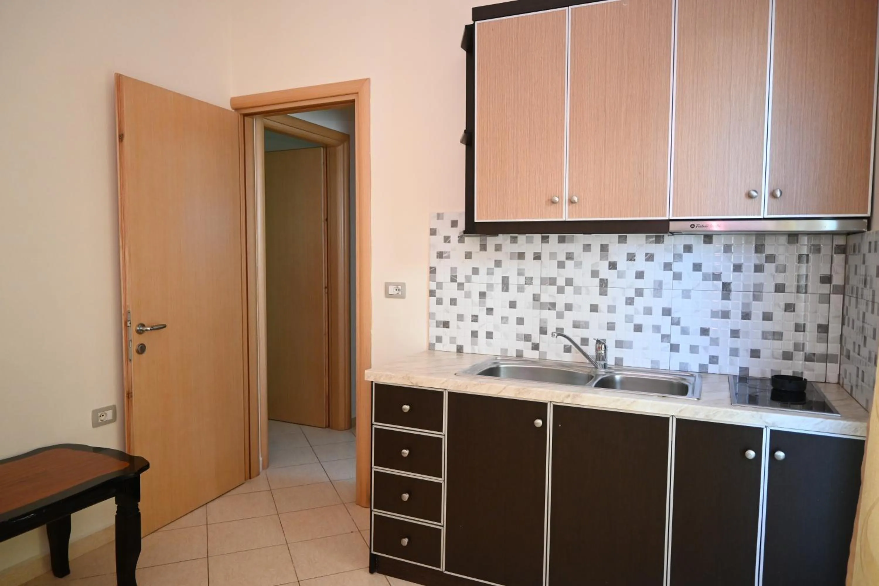 Kitchen or kitchenette in EROS HOTEL Ksamil