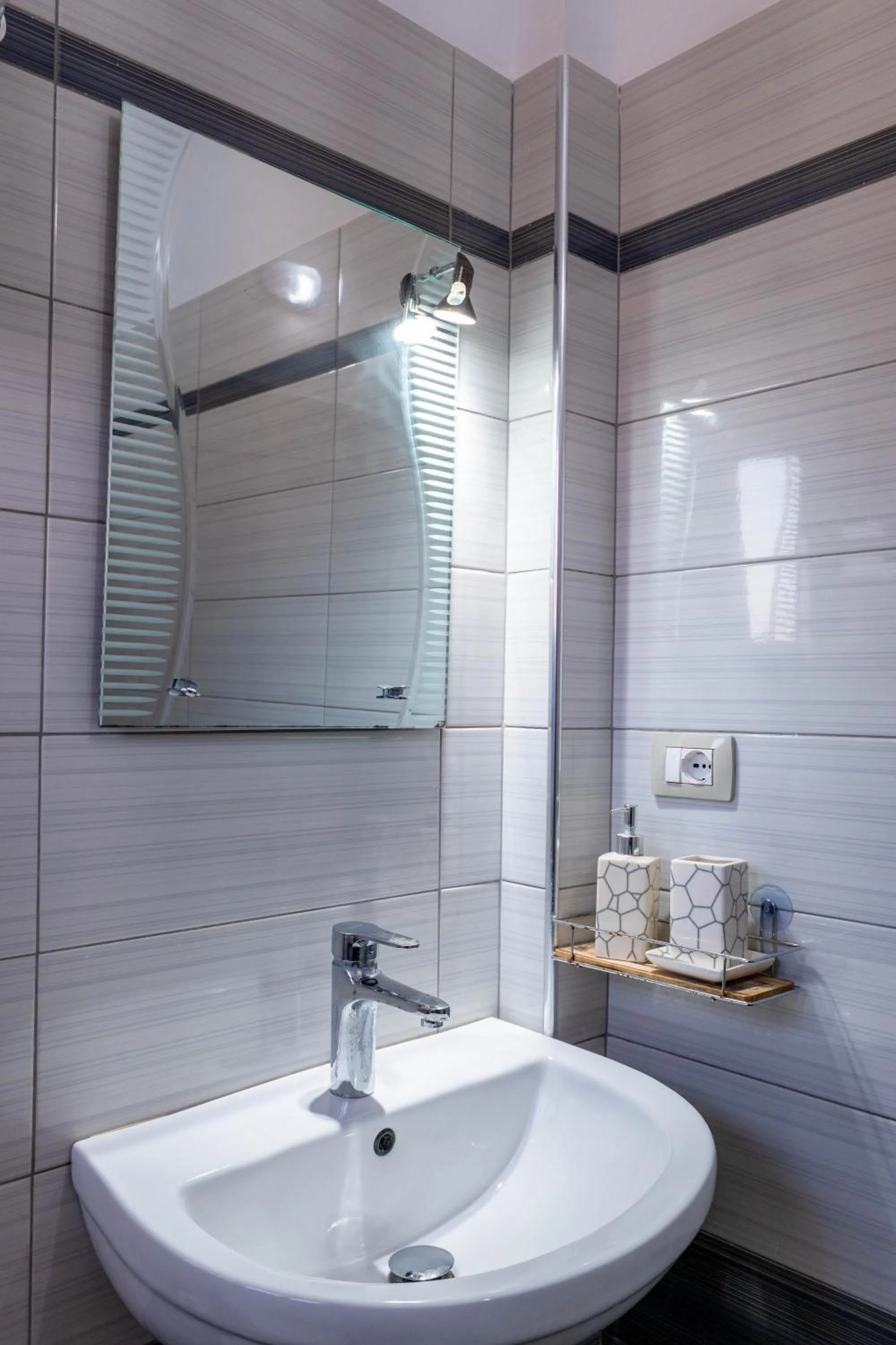 EROS HOTEL Ksamil