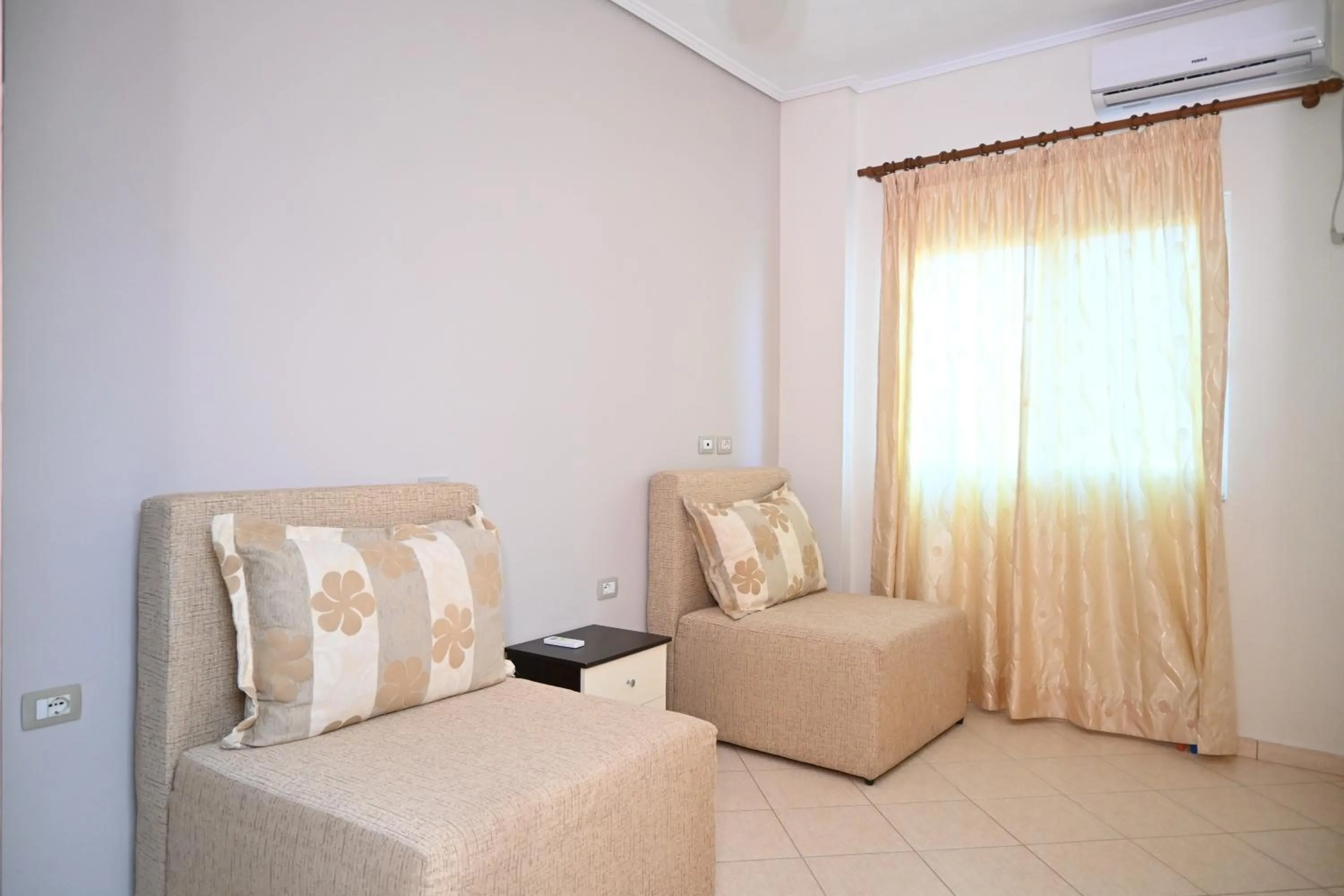 Bed in EROS HOTEL Ksamil