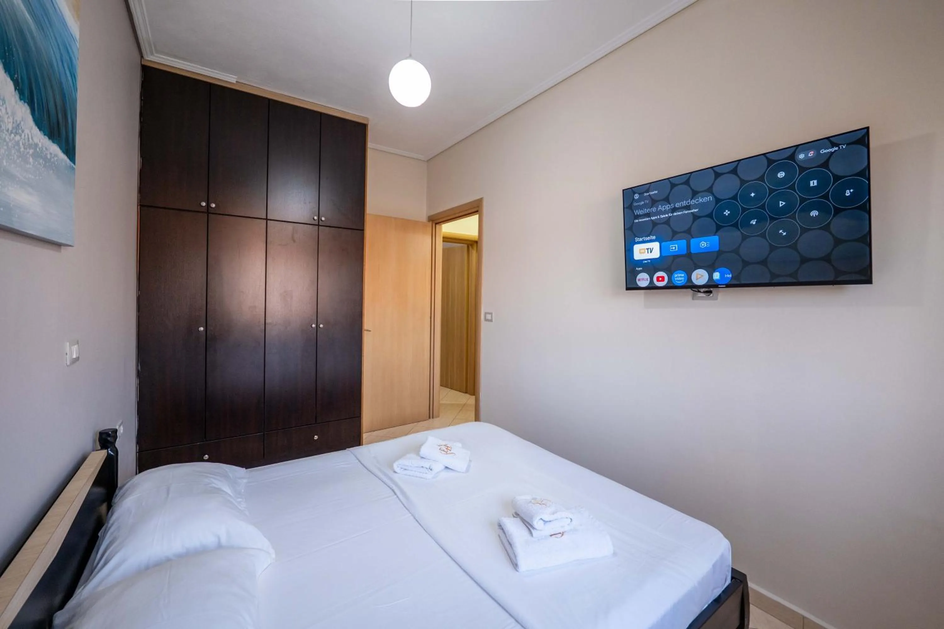 Bed in EROS HOTEL Ksamil