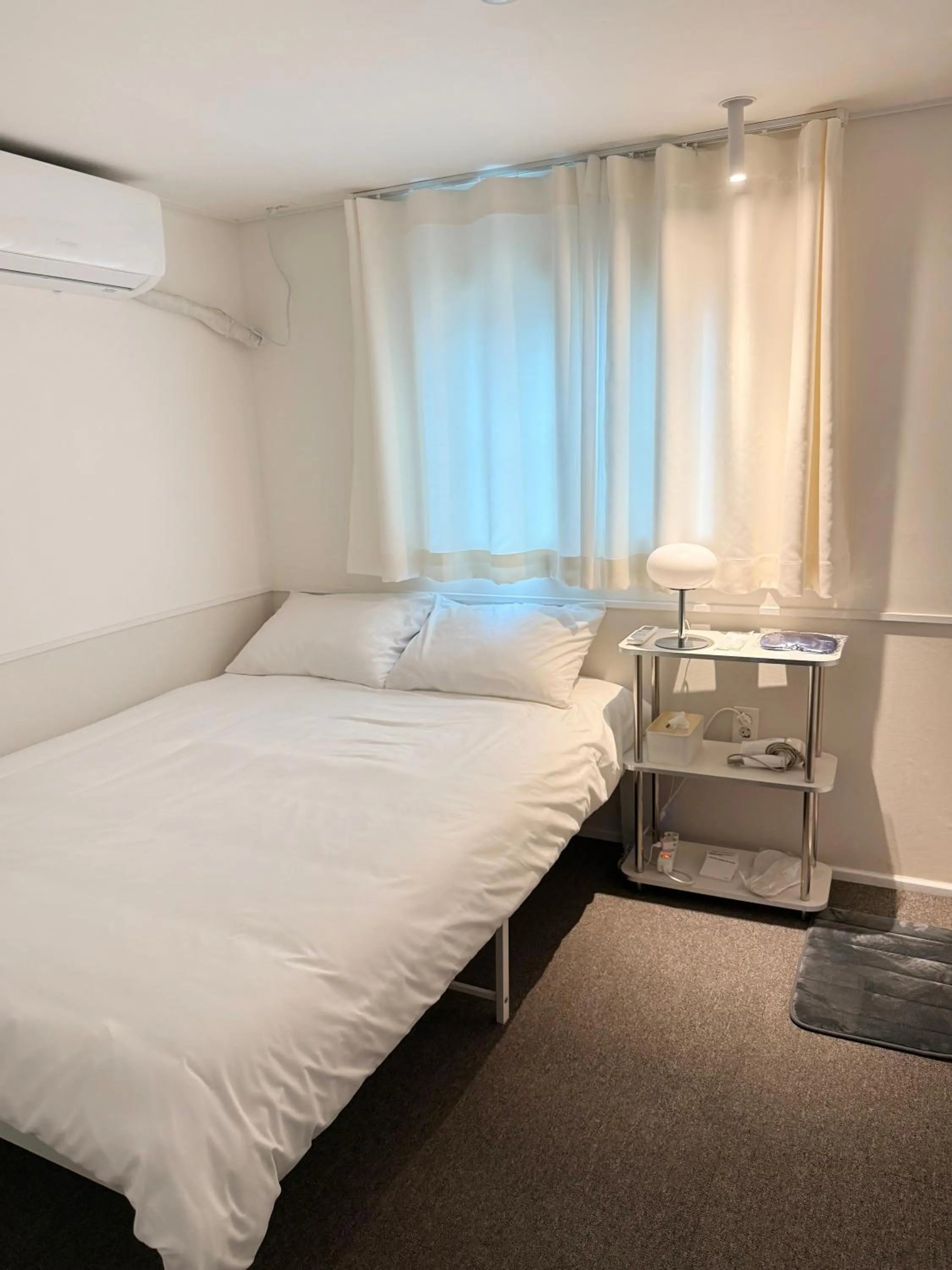 Bed in nook Inn