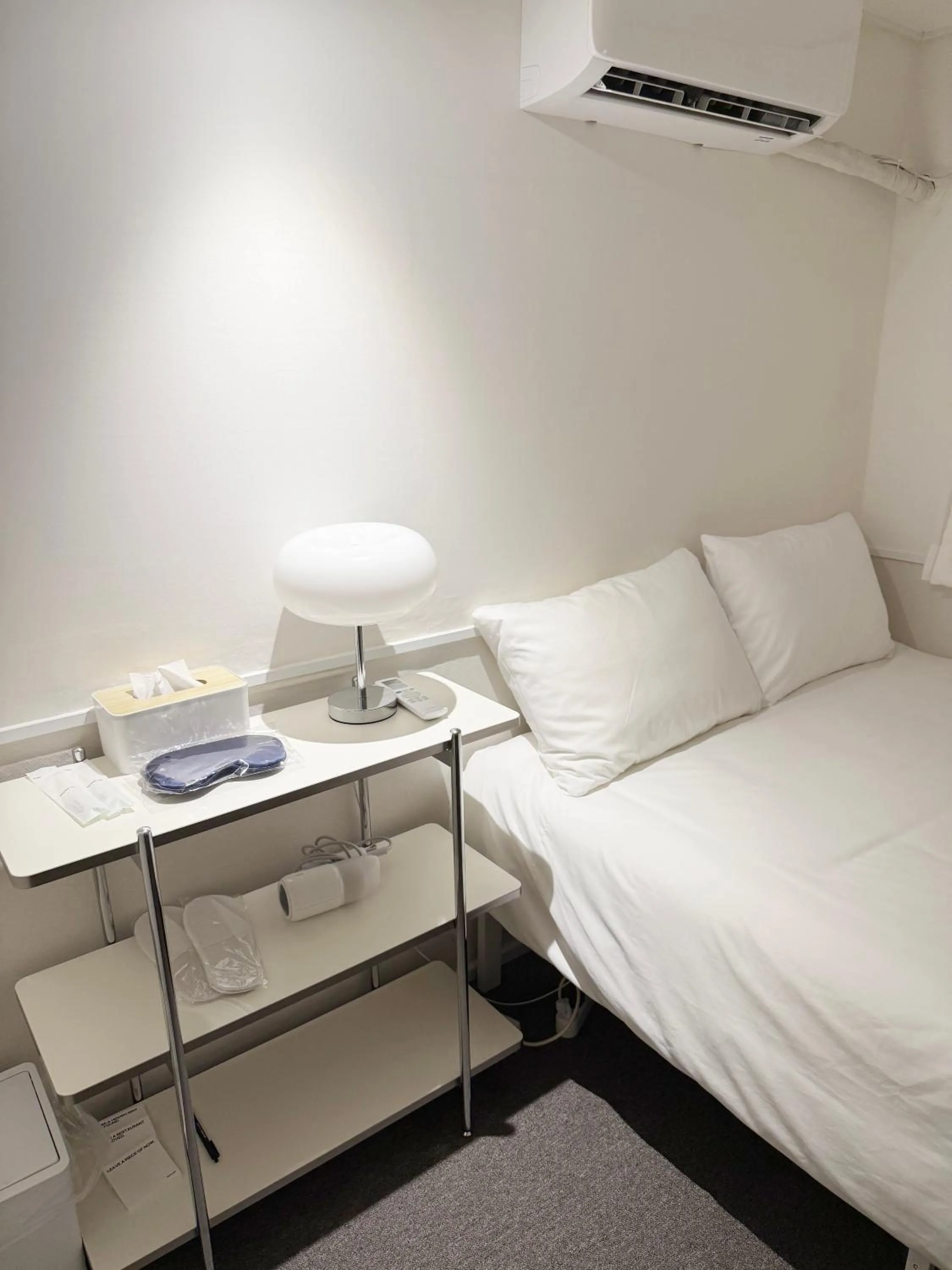 Bed in nook Inn