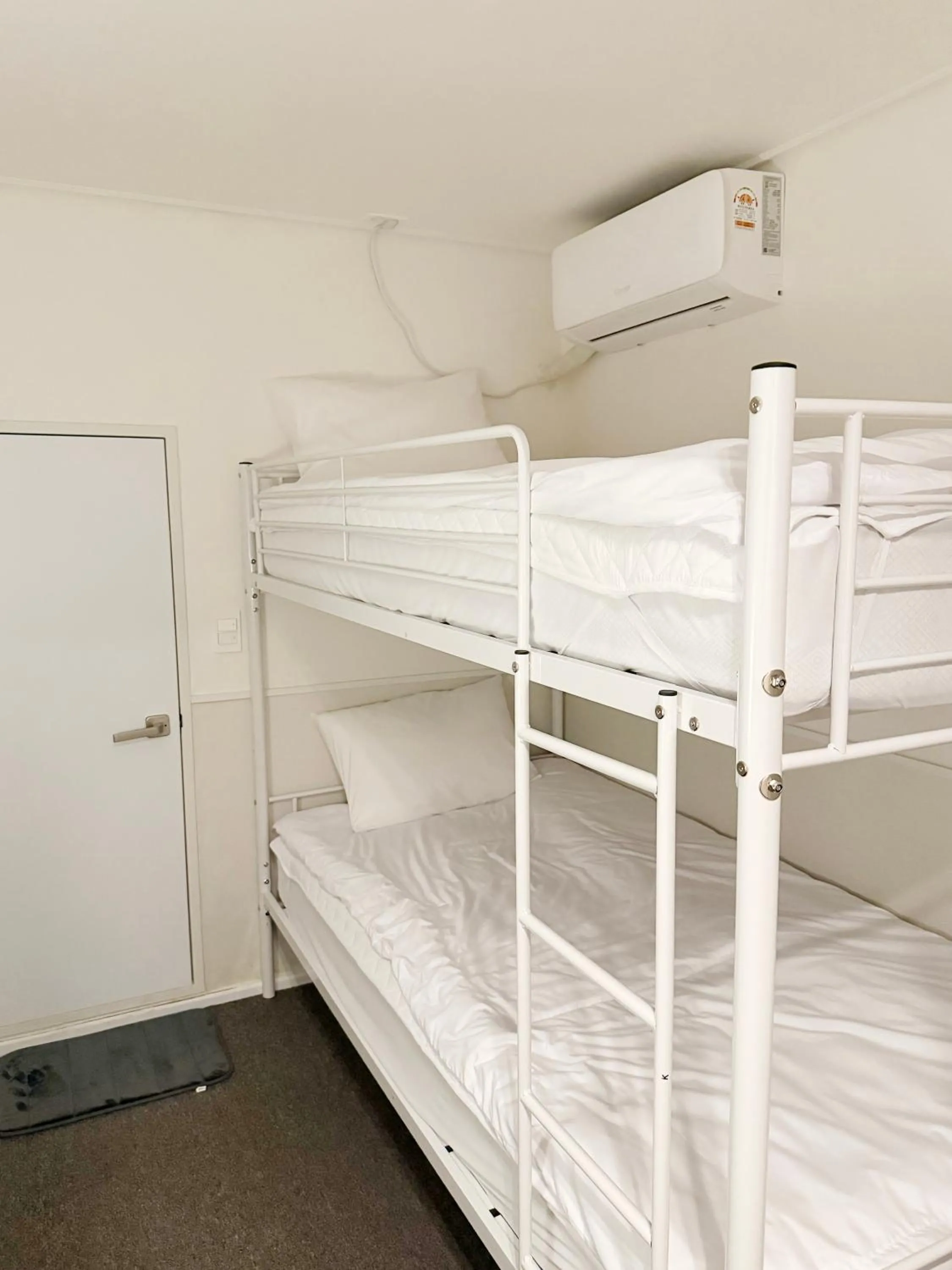 Bed in nook Inn