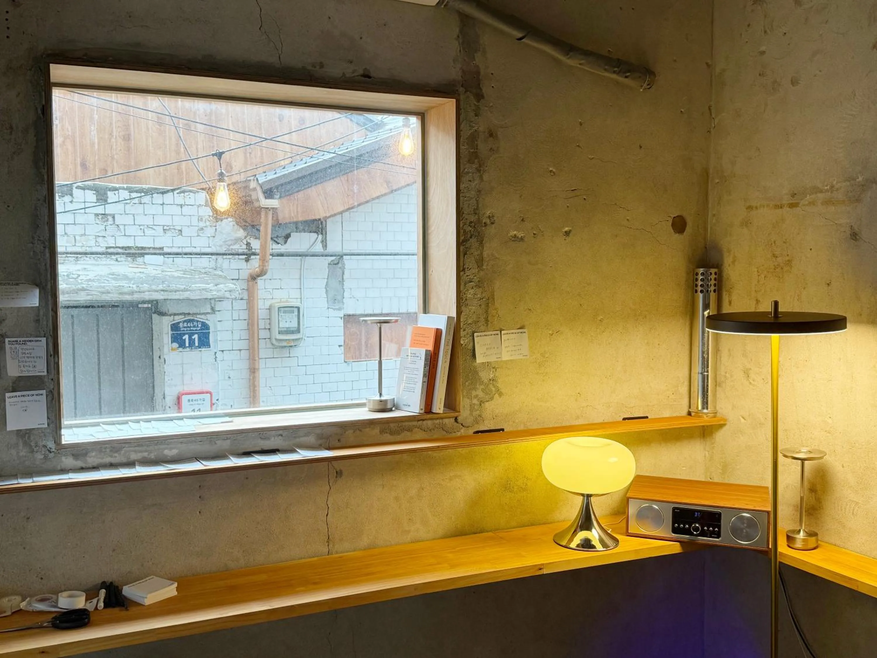 Communal lounge/ TV room in nook Inn