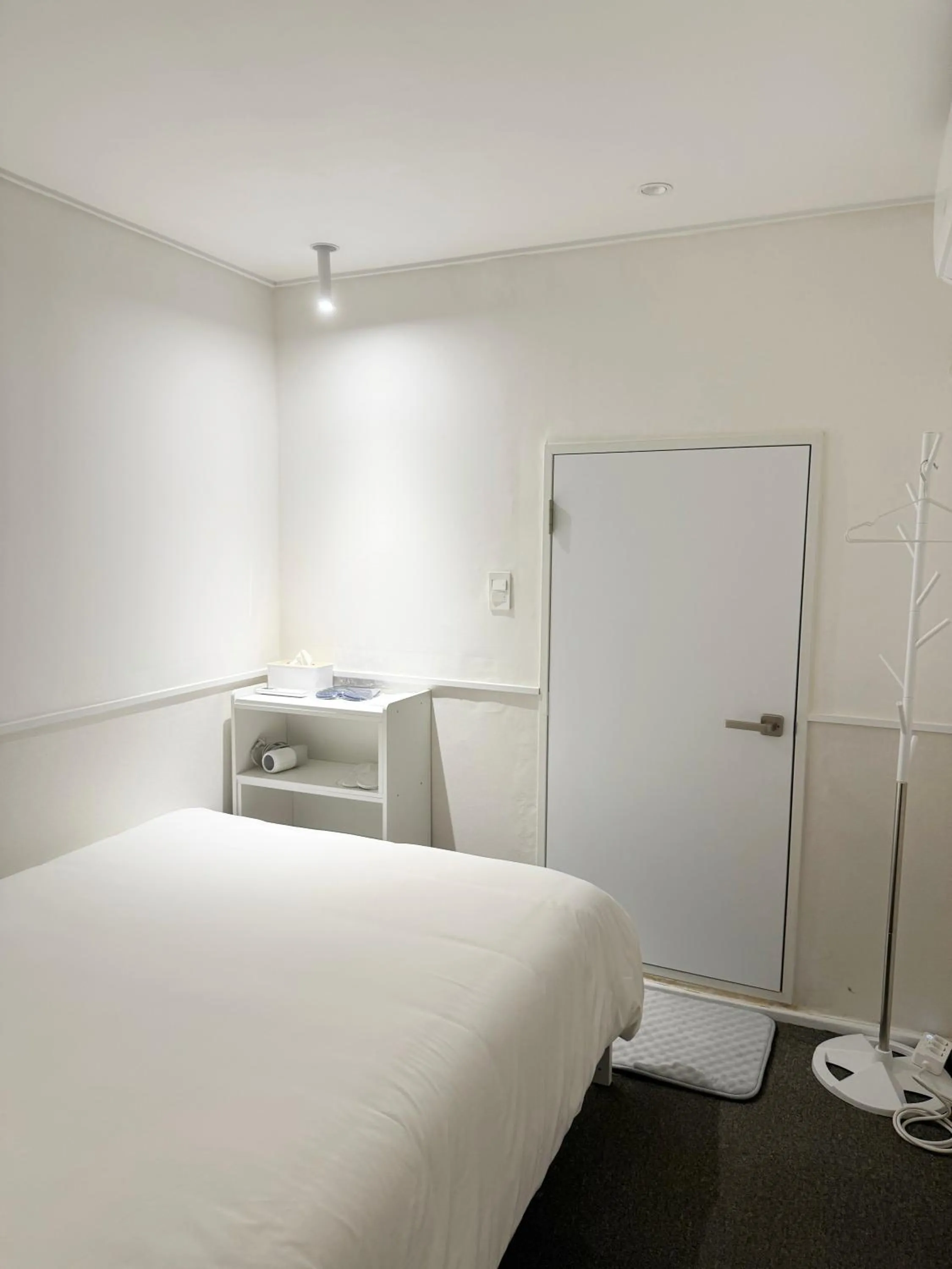Bed in nook Inn