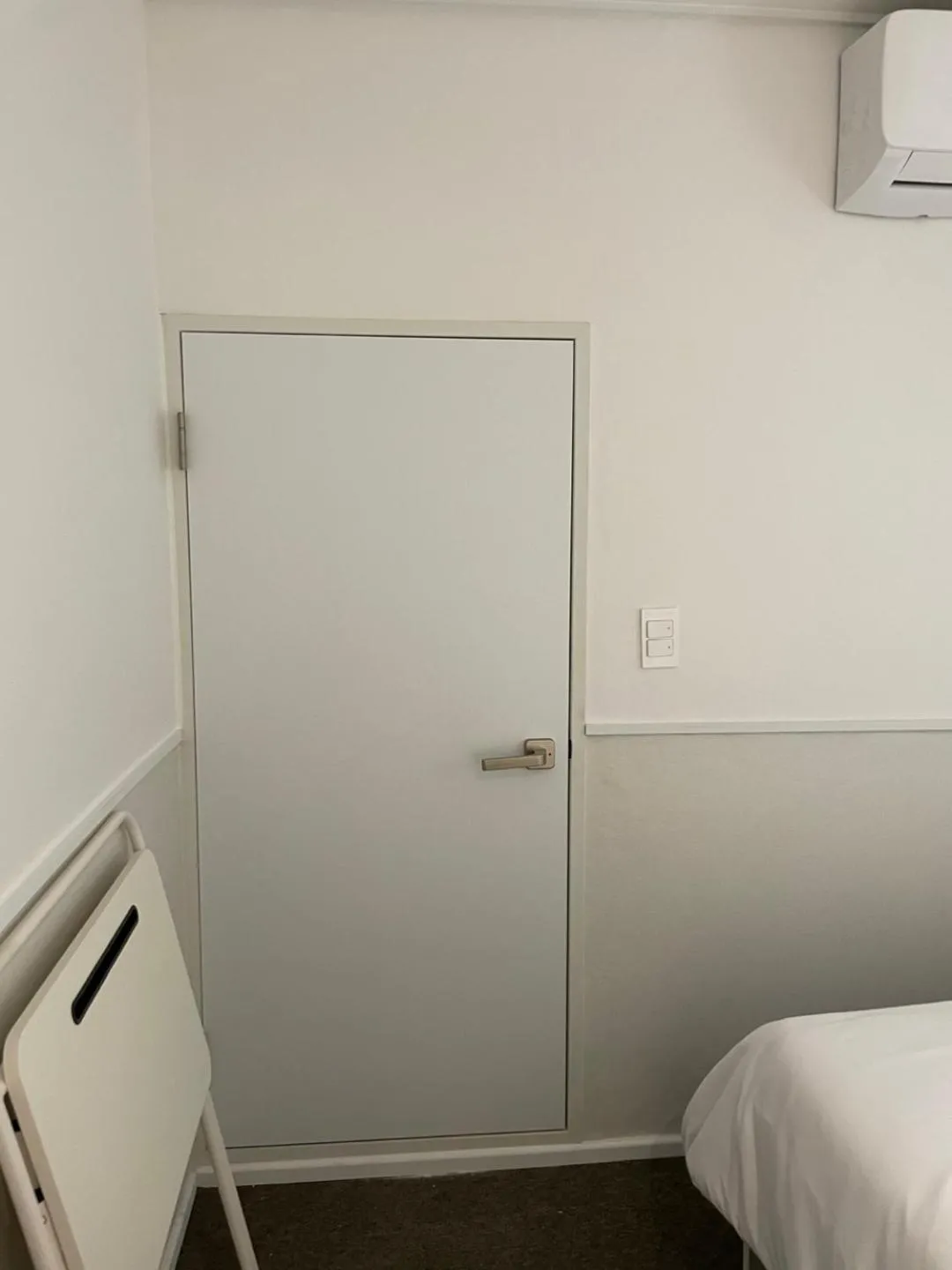 Bed in nook Inn