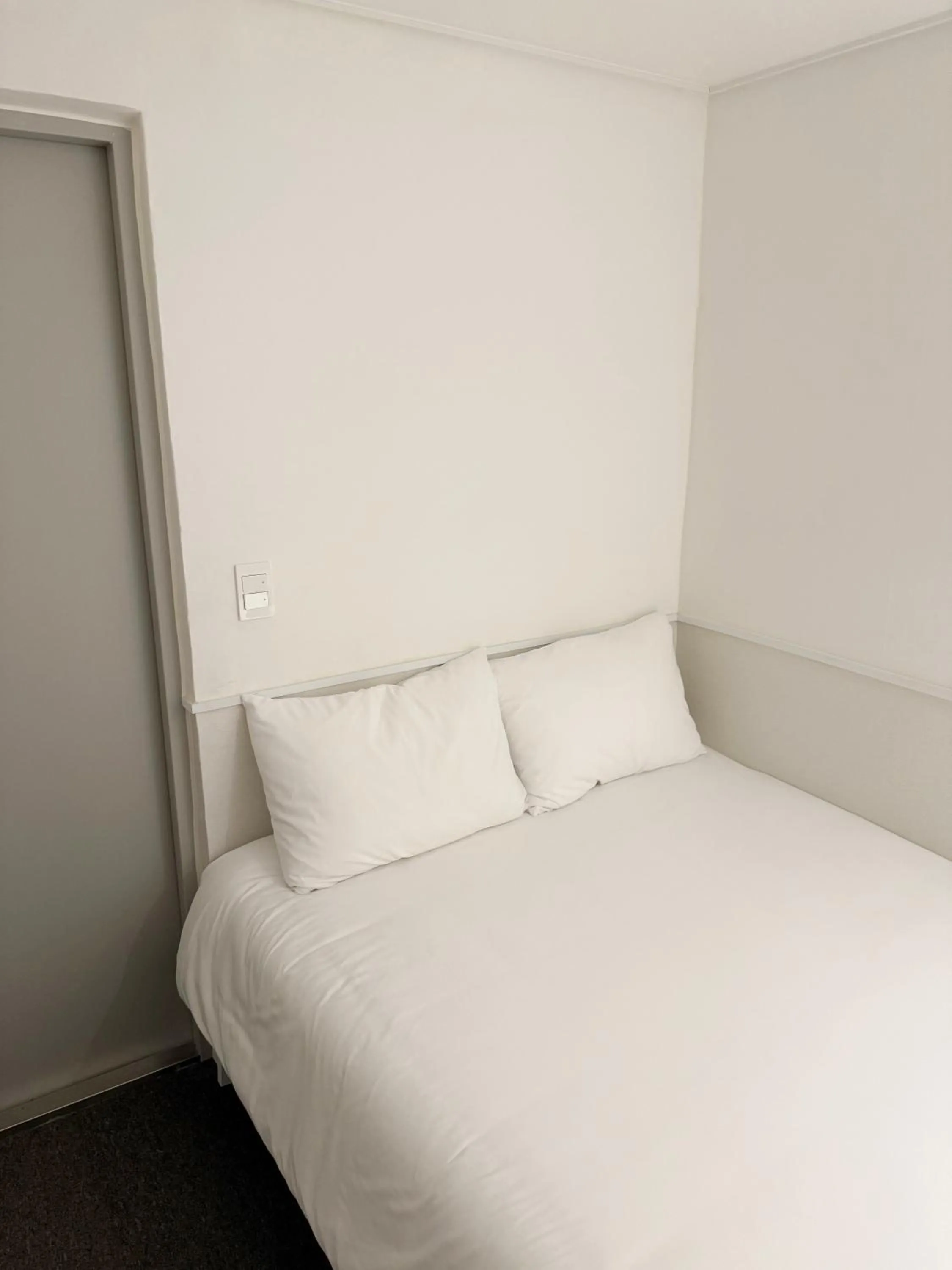 Bed in nook Inn