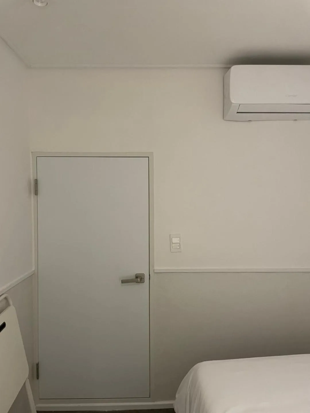 Bed in nook Inn