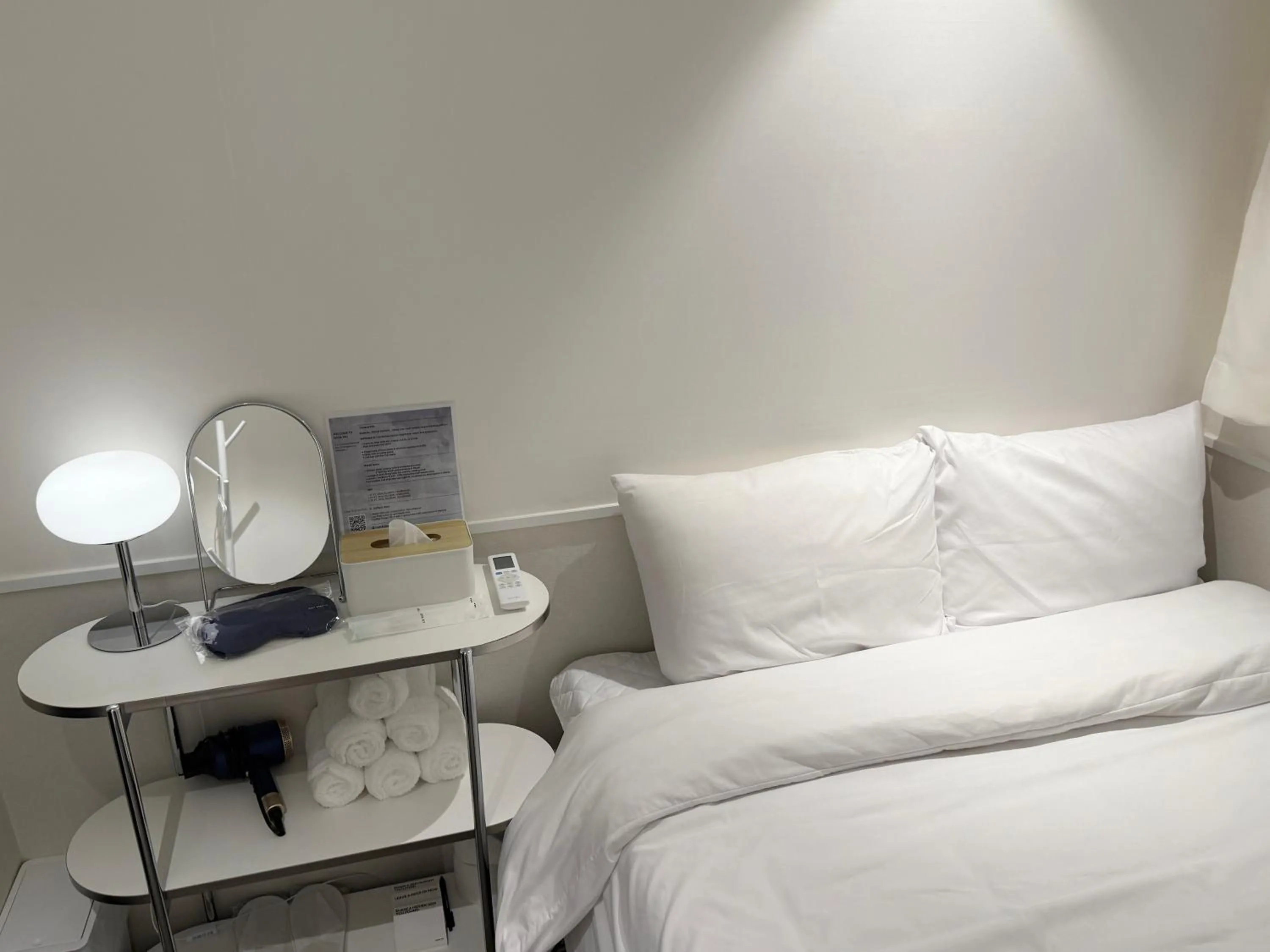 Bed in nook Inn