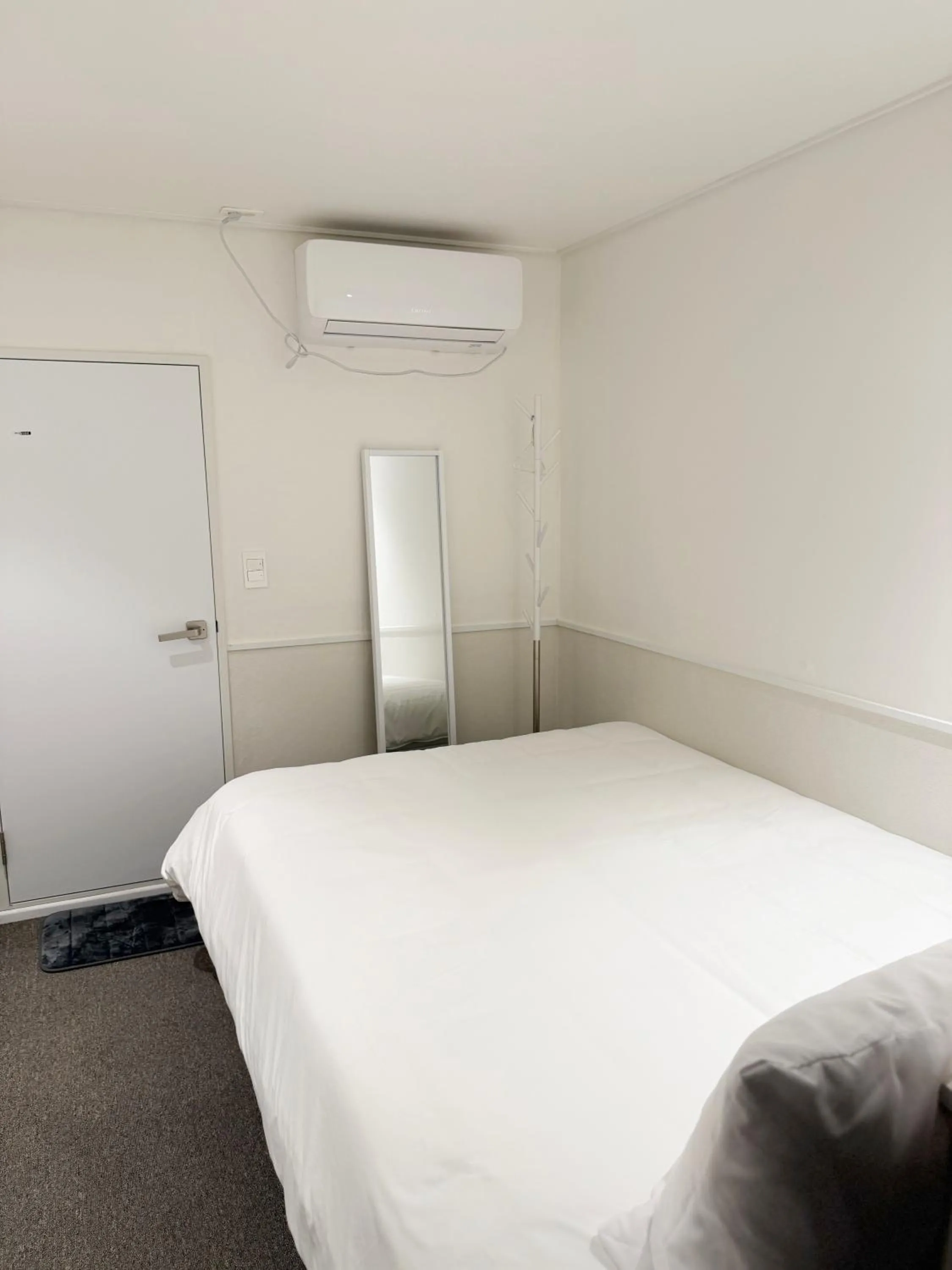 Bed in nook Inn