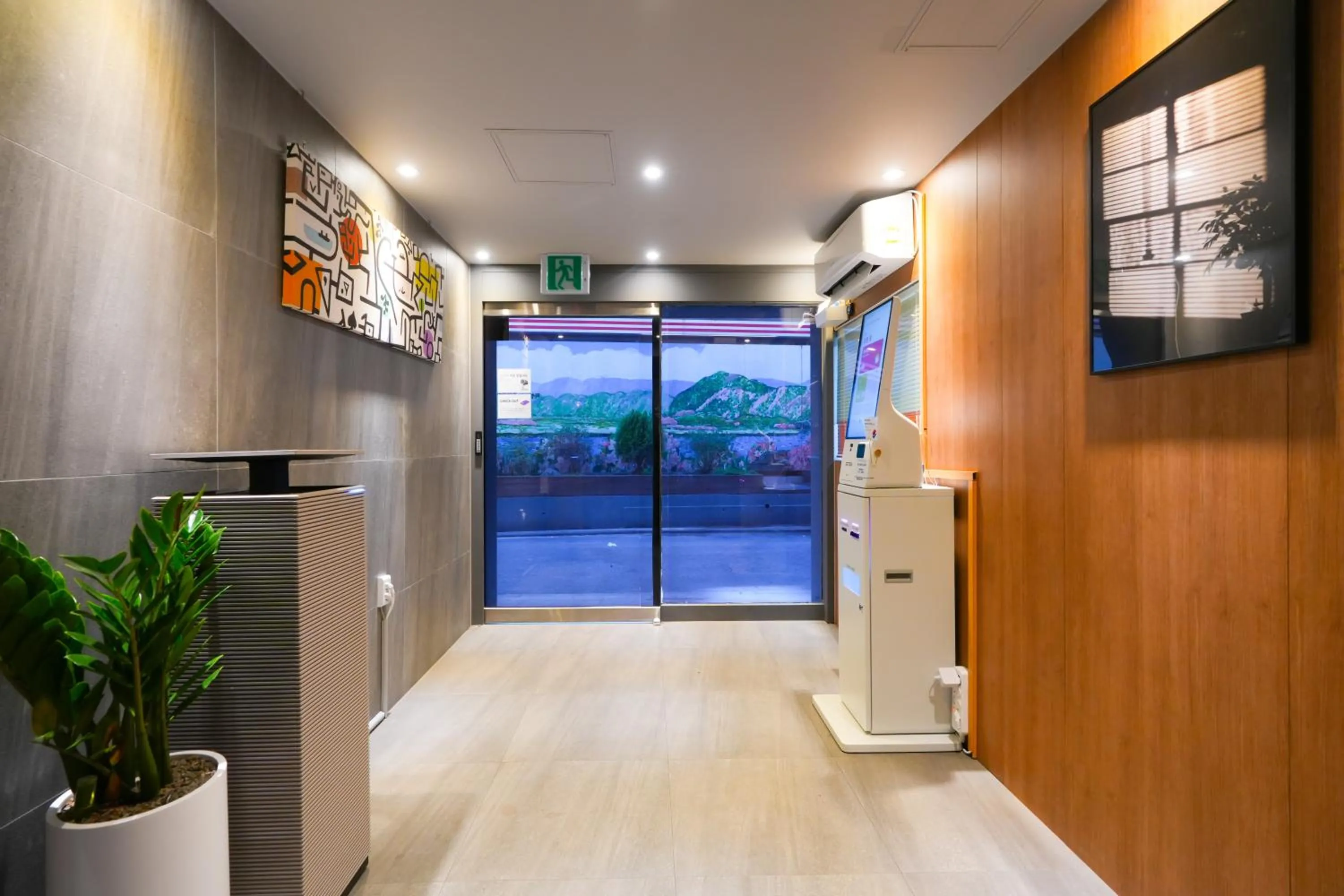 Area and facilities in Hotel Home