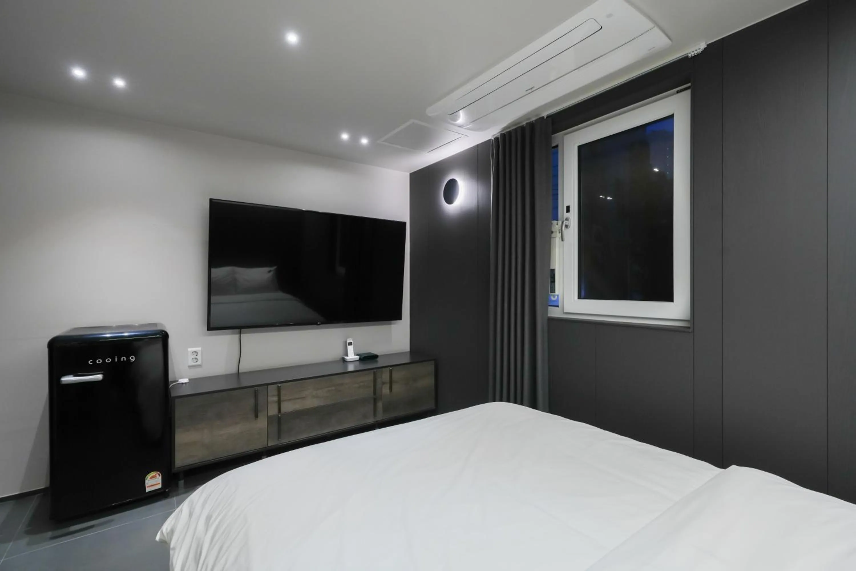 Bed in Hotel Home