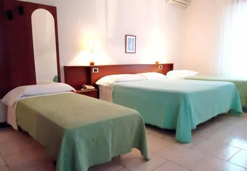 Hotel Mediteraneo