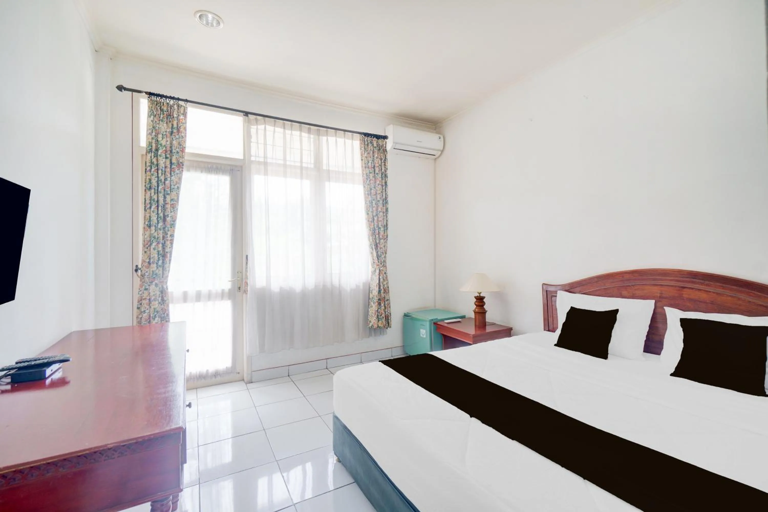 Bedroom, Bed in Dancenter Bogor near Taman Safari formerly Hotel Rudian 1