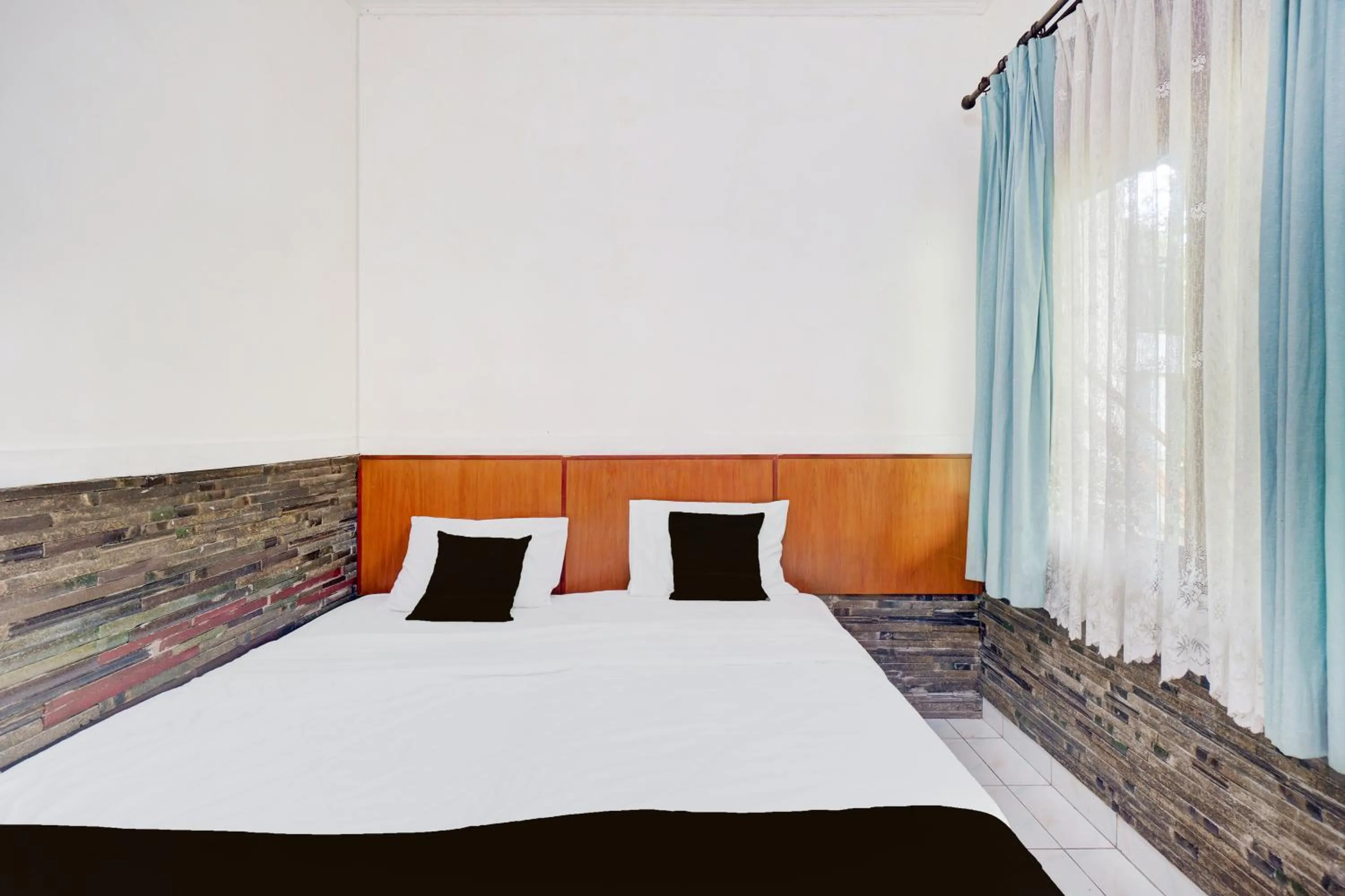 Bedroom, Bed in Dancenter Bogor near Taman Safari formerly Hotel Rudian 1
