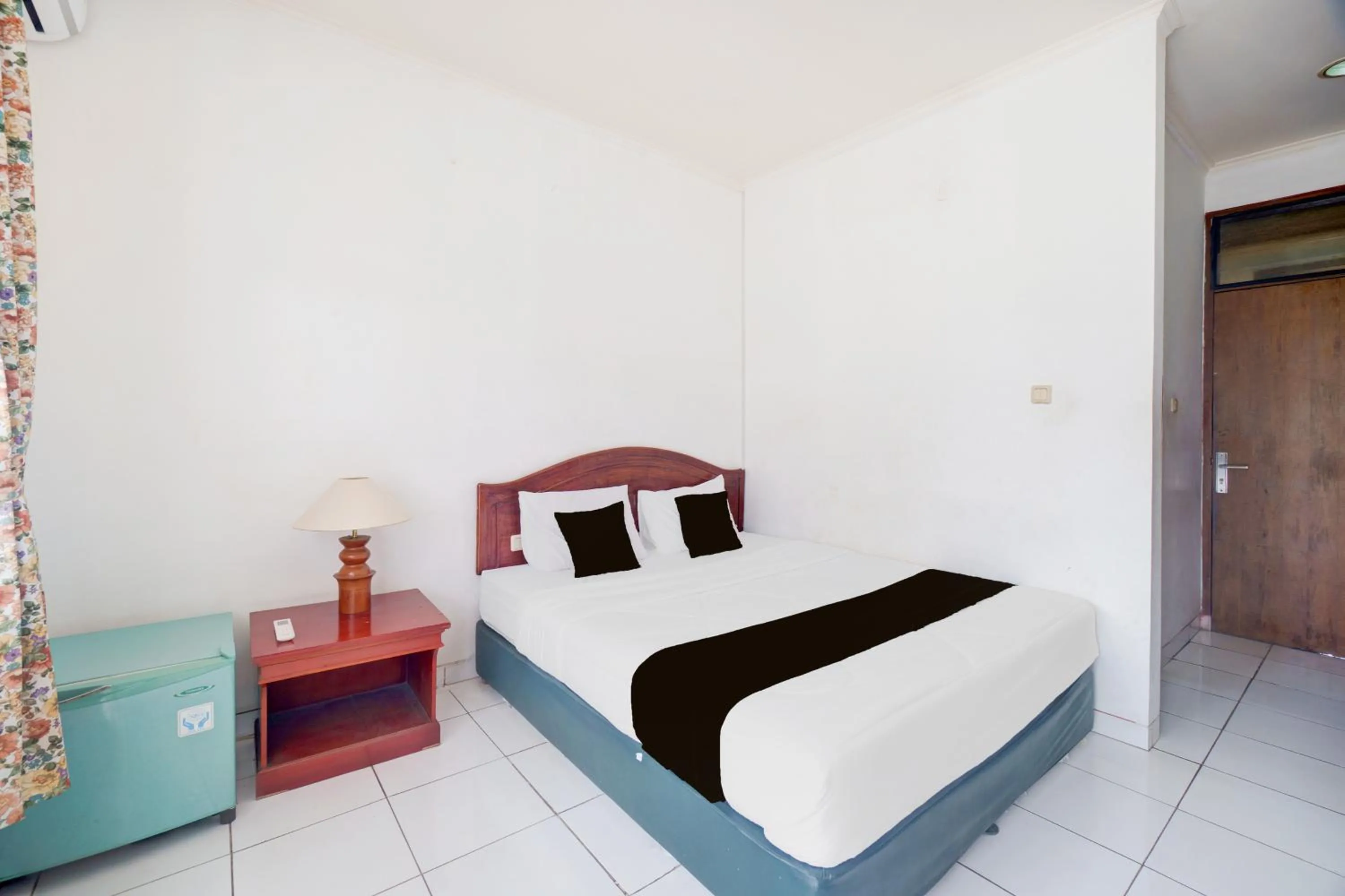 Bedroom, Bed in Dancenter Bogor near Taman Safari formerly Hotel Rudian 1