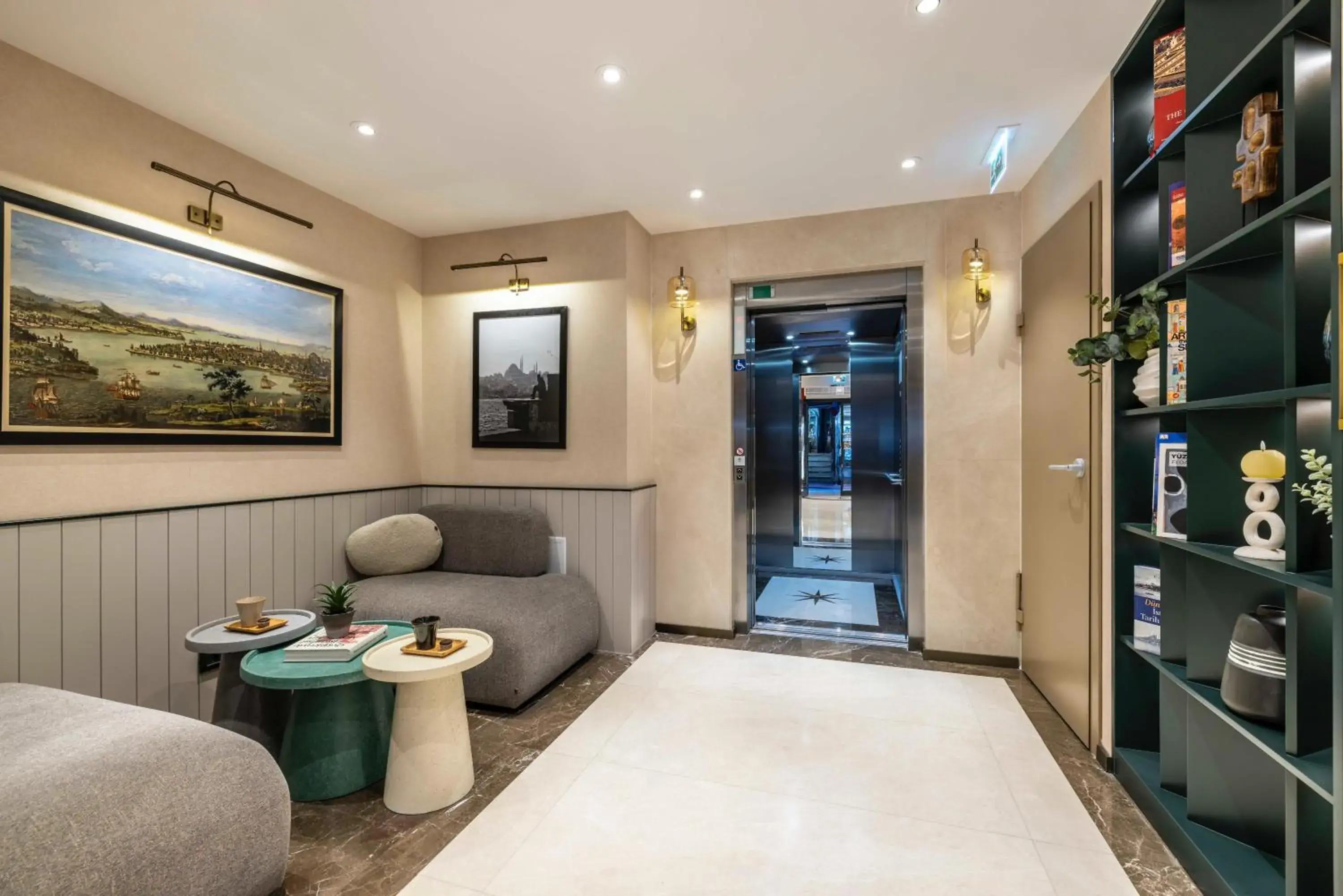 Restaurant/places to eat in Emilion Hotel Restaurant/places to eat in Emilion Hotel