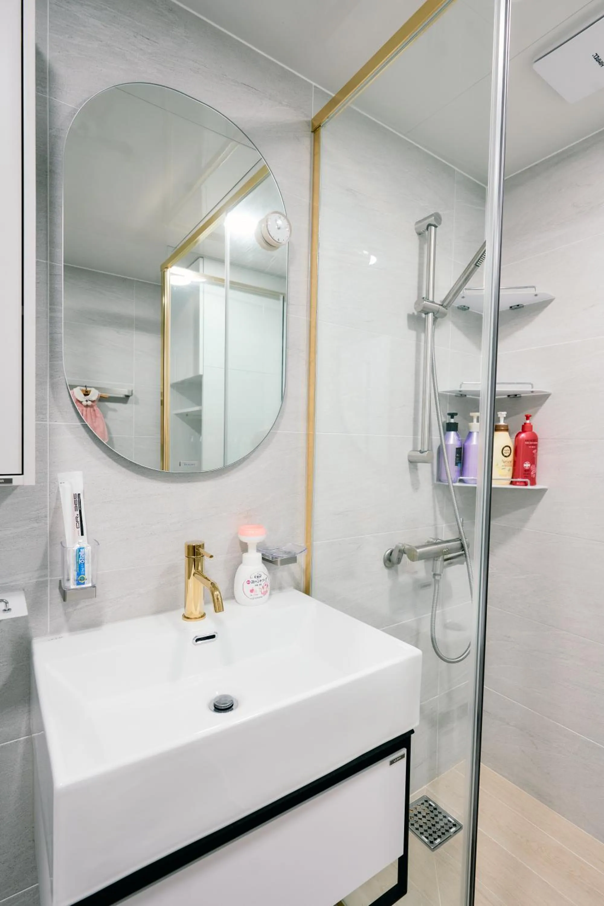 Toilet in Garosugil Homestay - Female Only