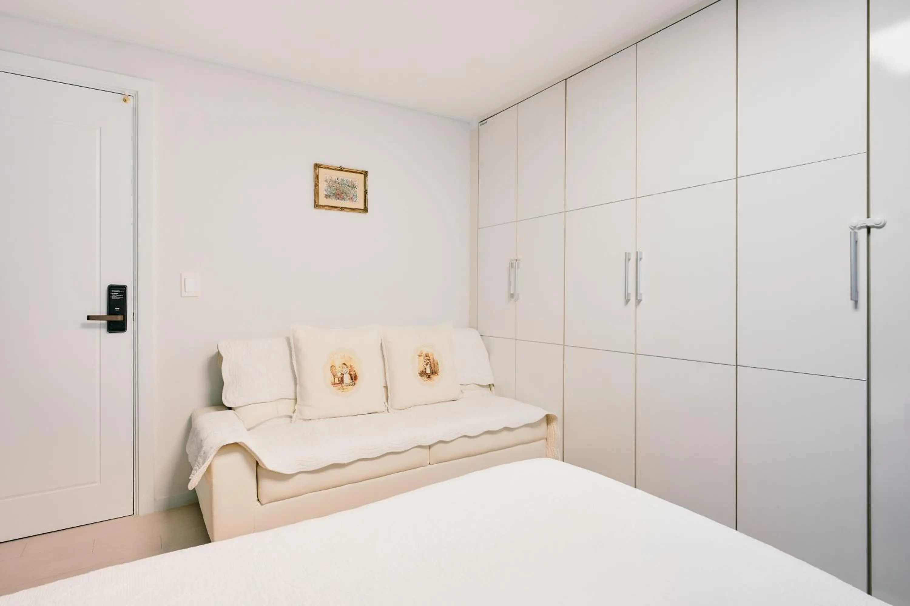 Decorative detail, Bed in Garosugil Homestay - Female Only