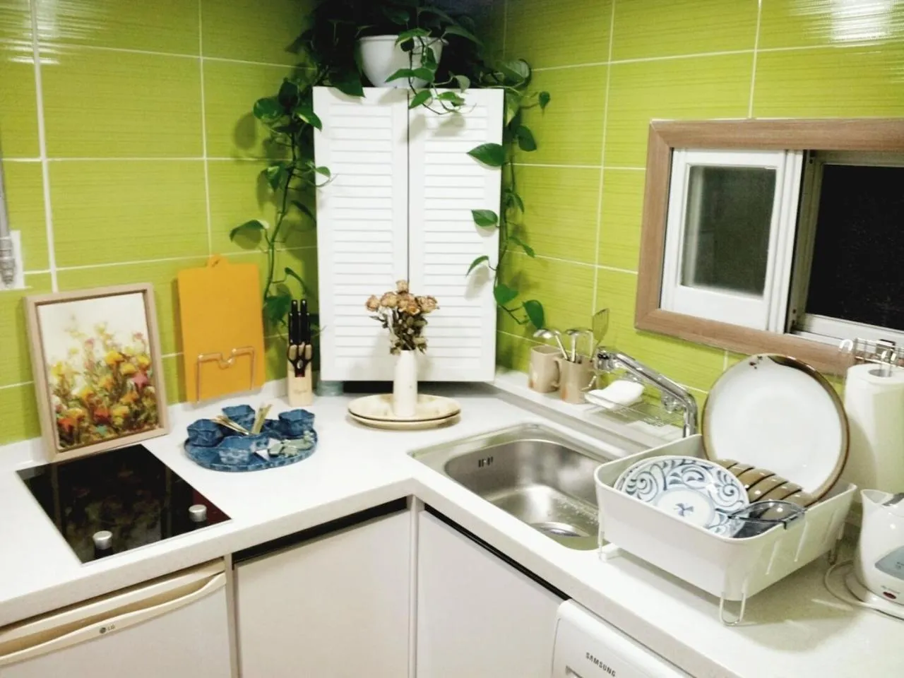 Kitchen or kitchenette in Lydia Craft Guesthouse