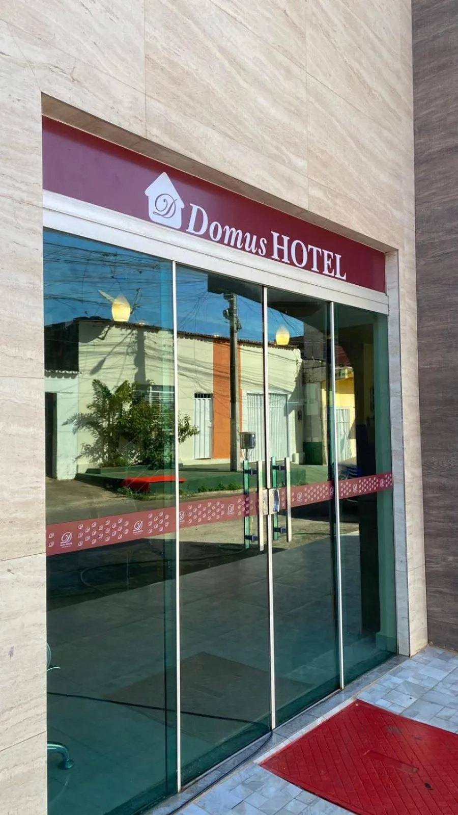 Facade/entrance in Domus Hotel Rio Verde - Parauapebas