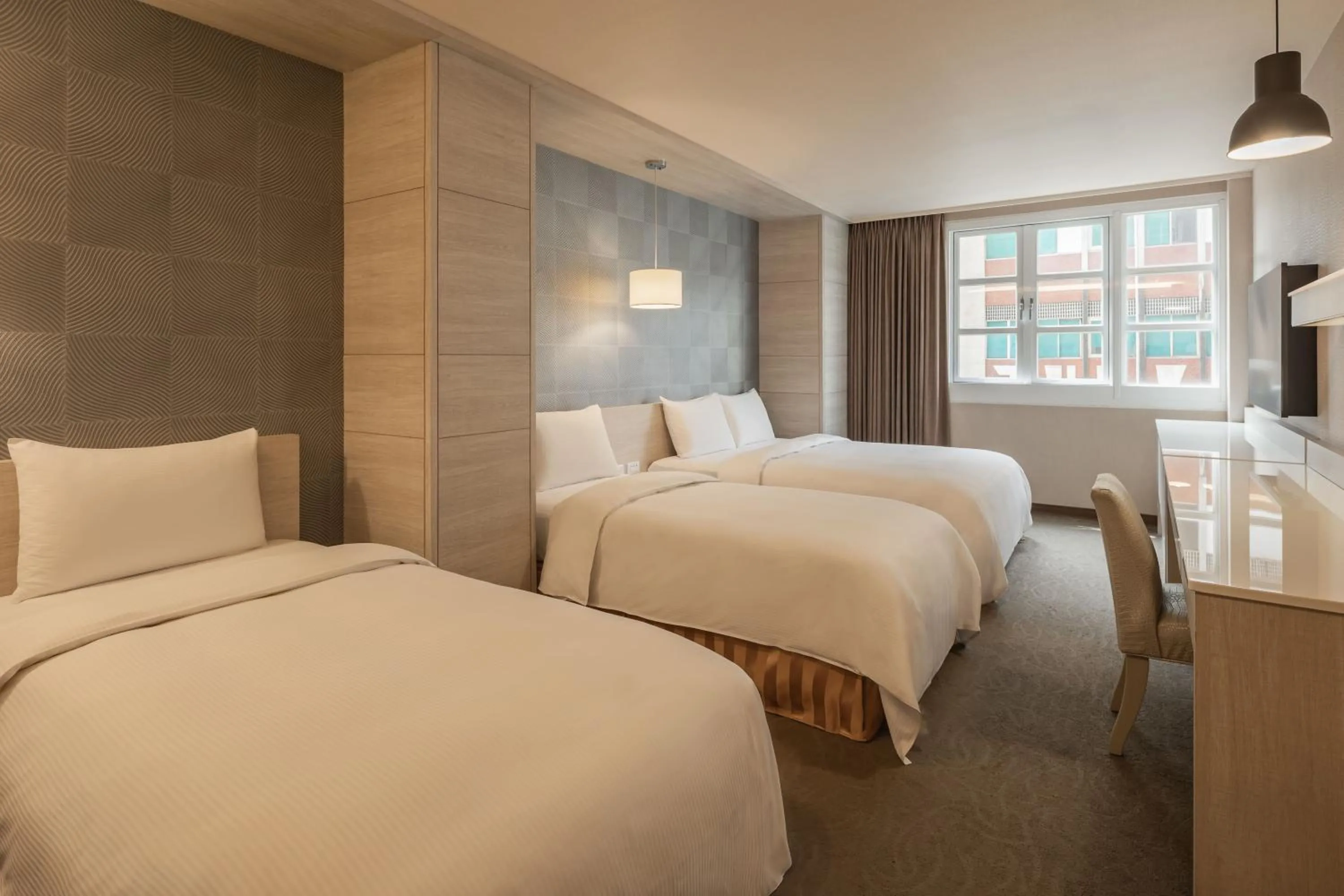 View (from property/room), Bed in Kindness Hotel - Zhongshan Bade Branch