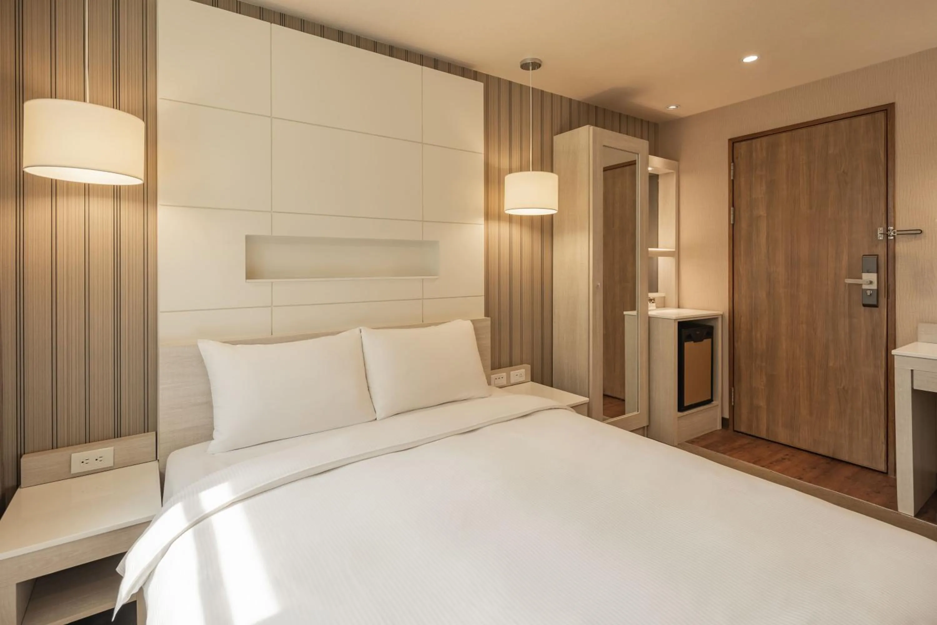 TV and multimedia, Bed in Kindness Hotel - Zhongshan Bade Branch