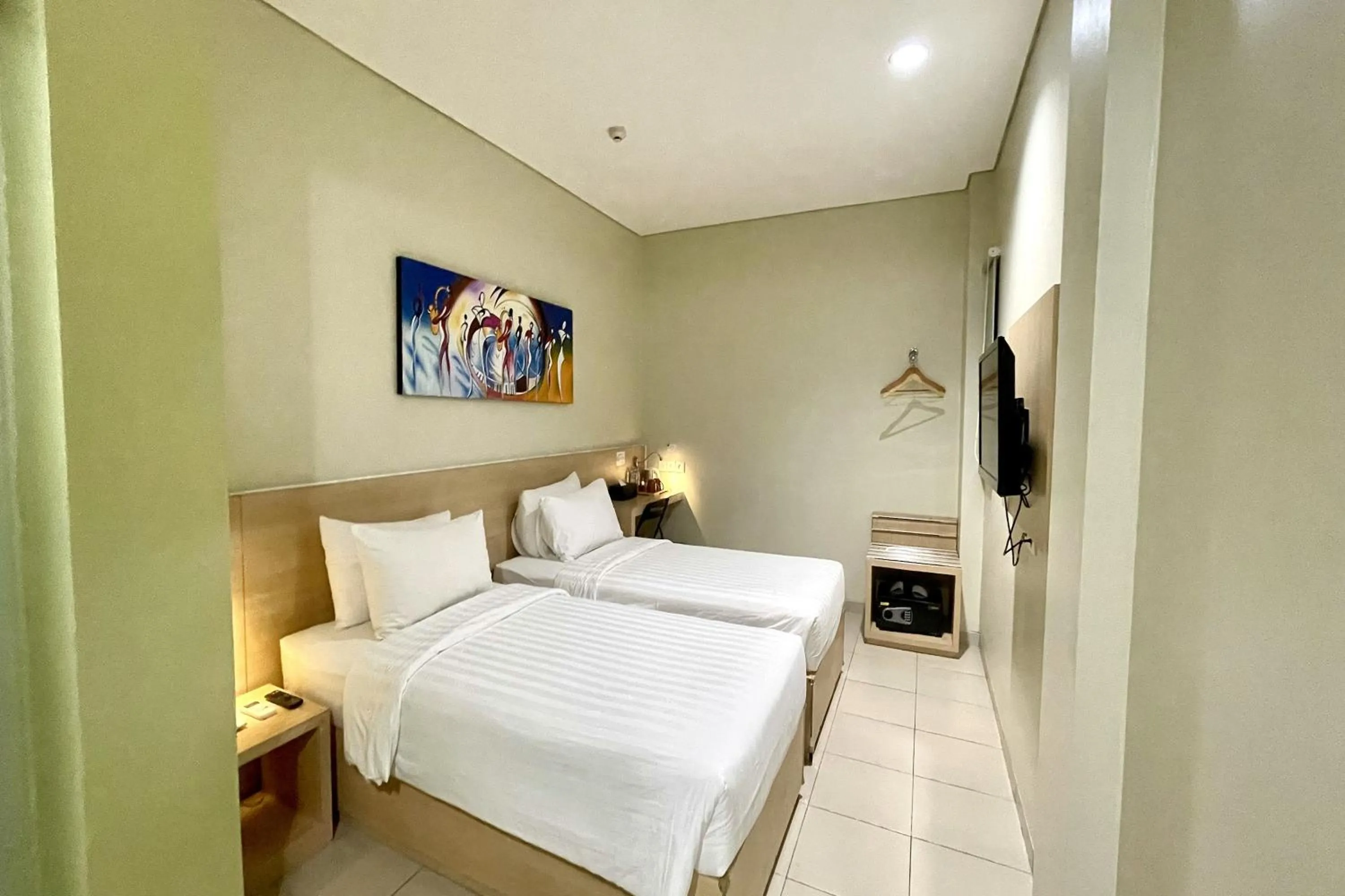 Photo of the whole room, Bed in Lemo Hotel Serpong