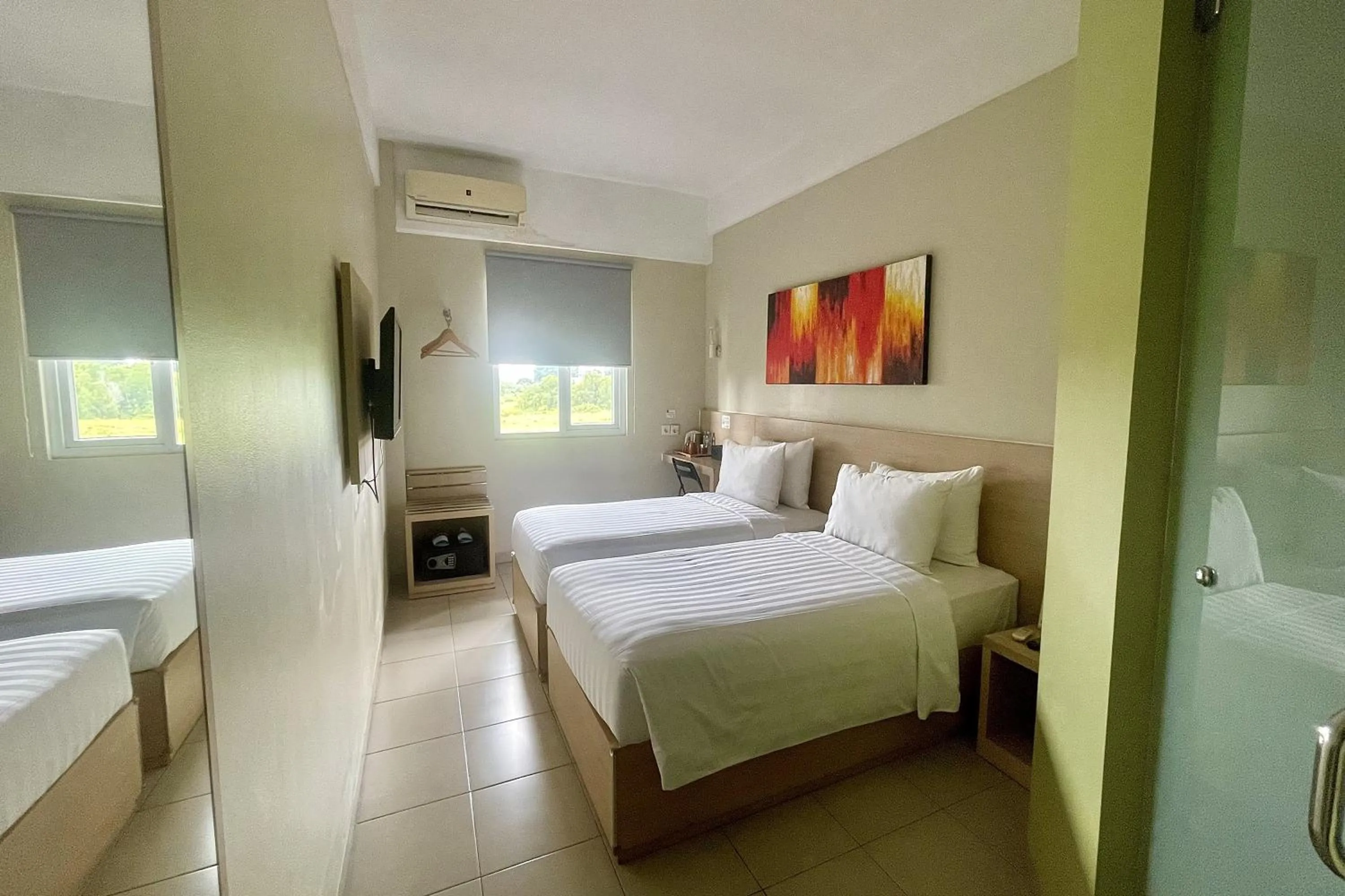 Bedroom, Bed in Lemo Hotel Serpong