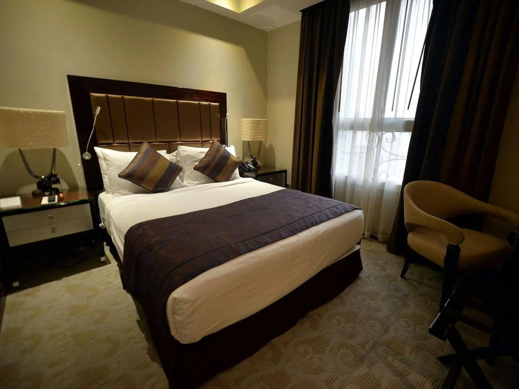 Bed in Premium Strato Hotel