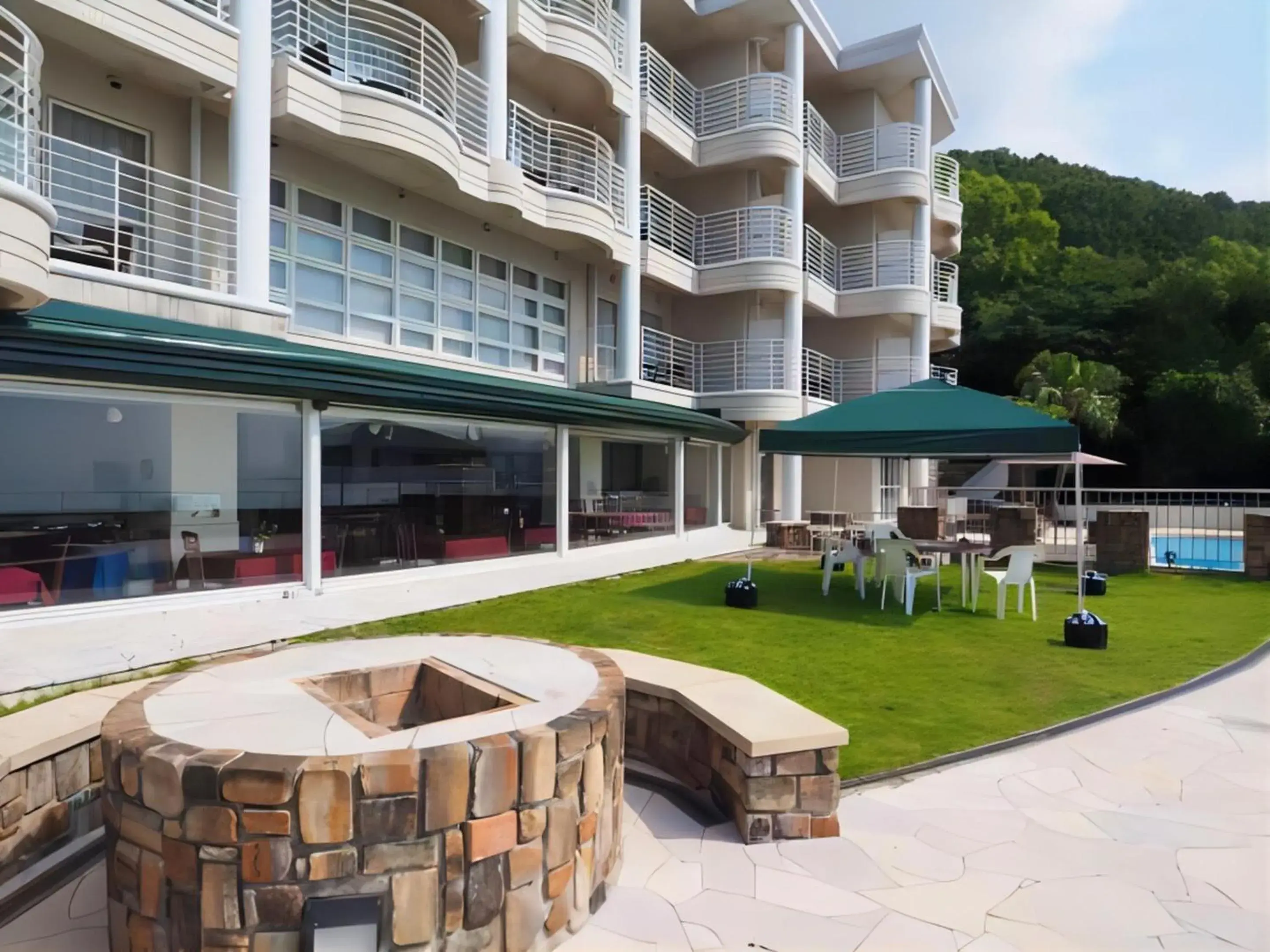 Property building in LiVEMAX RESORT Setouchi Sea Front Property building in LiVEMAX RESORT Setouchi Sea Front