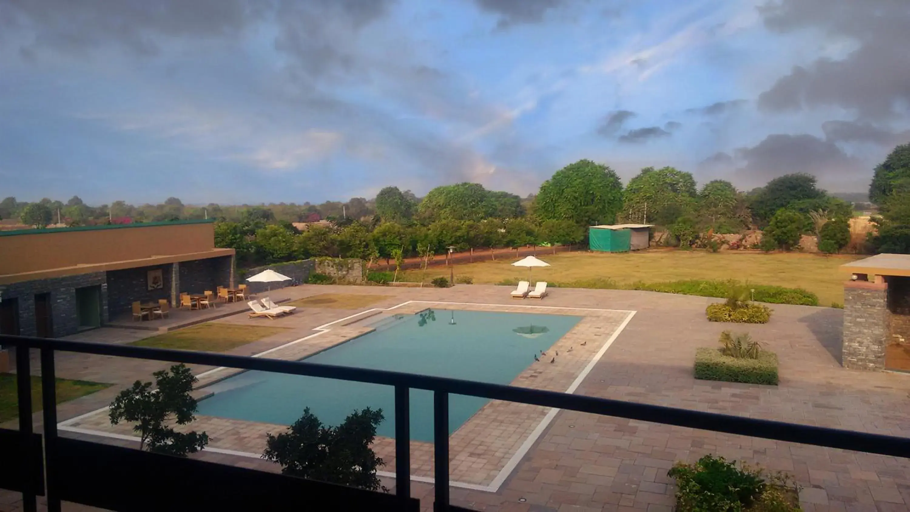 Pool view in Dera Masuda Luxury Resort Pool view in Dera Masuda Luxury Resort