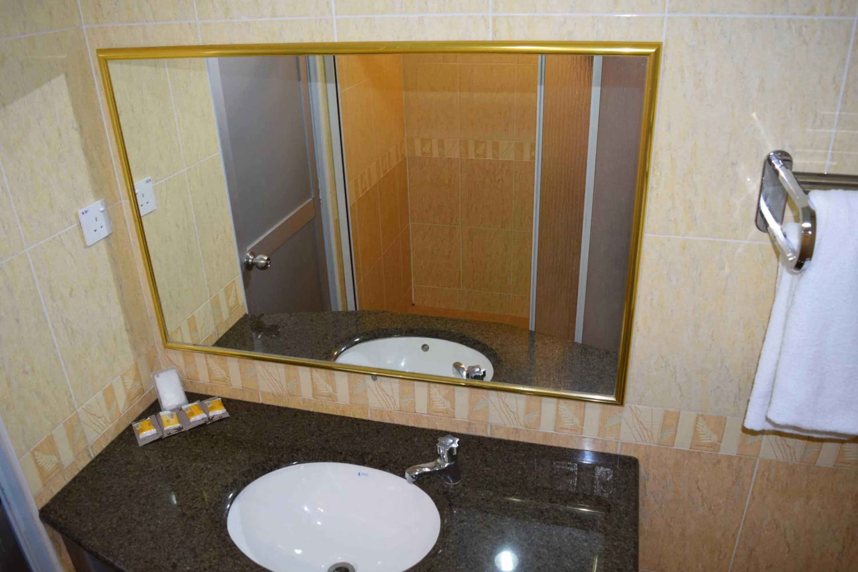 Bathroom in Hotel Sri Garden Sdn. Bhd.