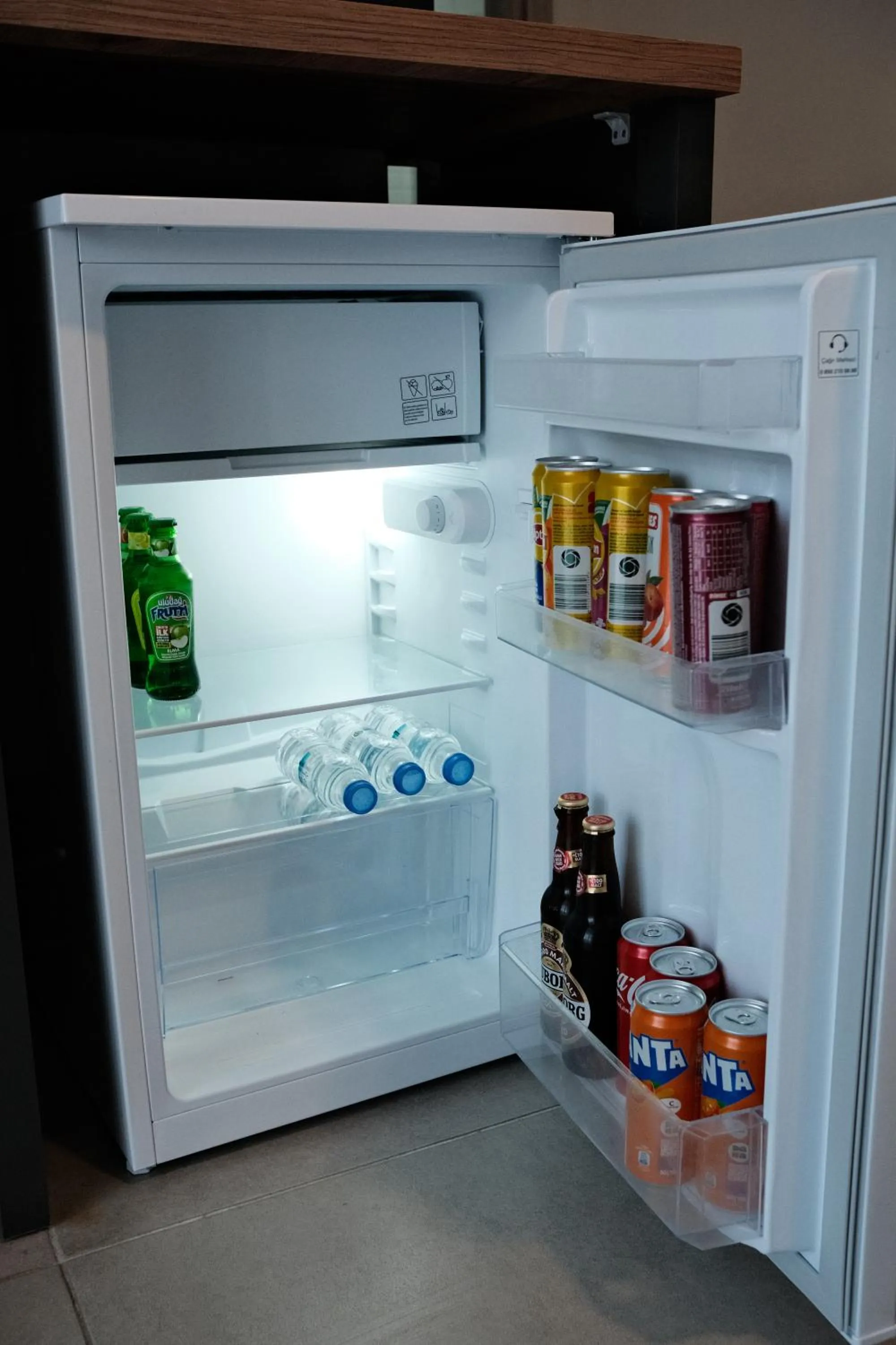 minibar in Club Efes Otel