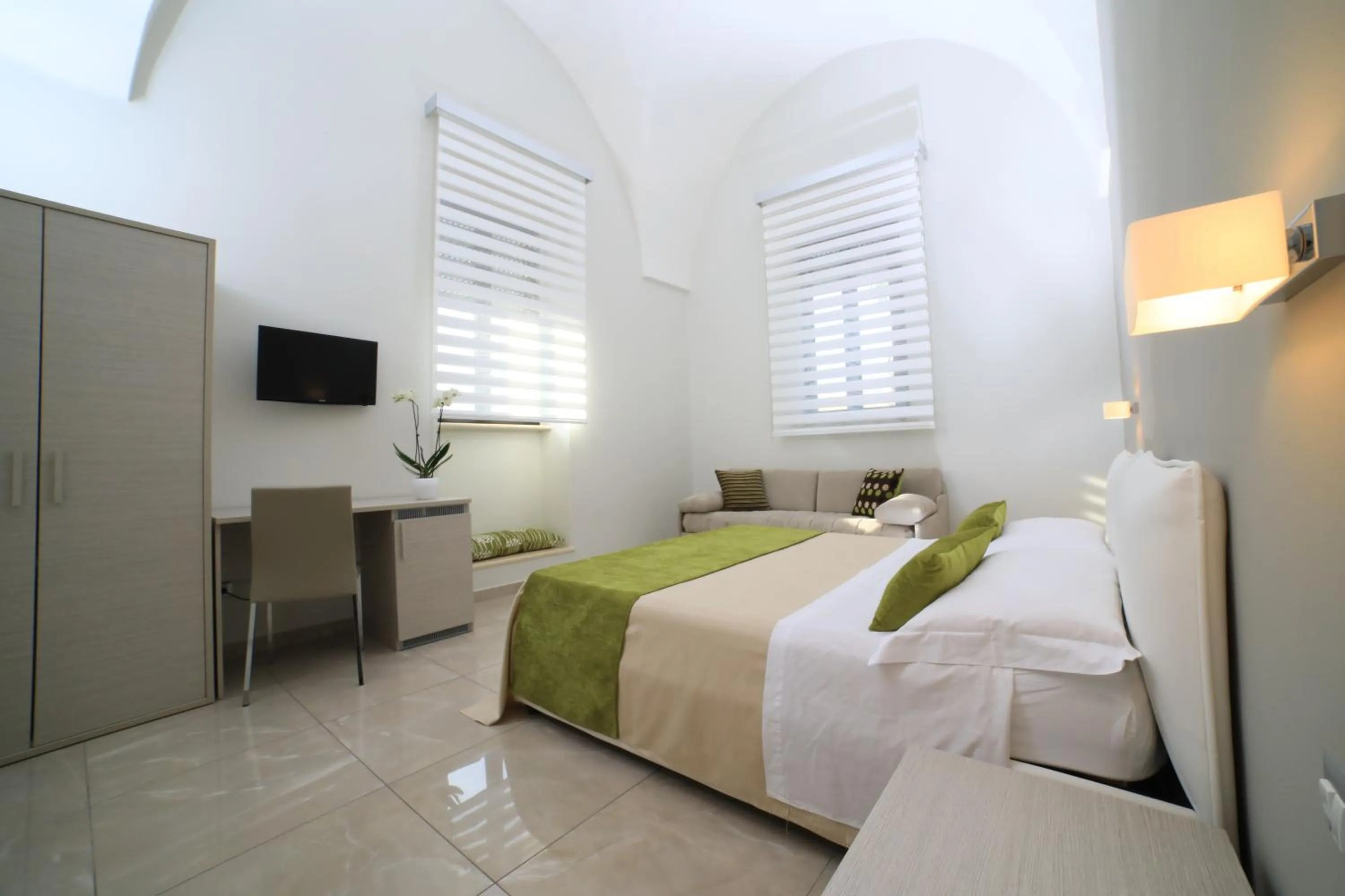 Bedroom in Acquamarina B&b