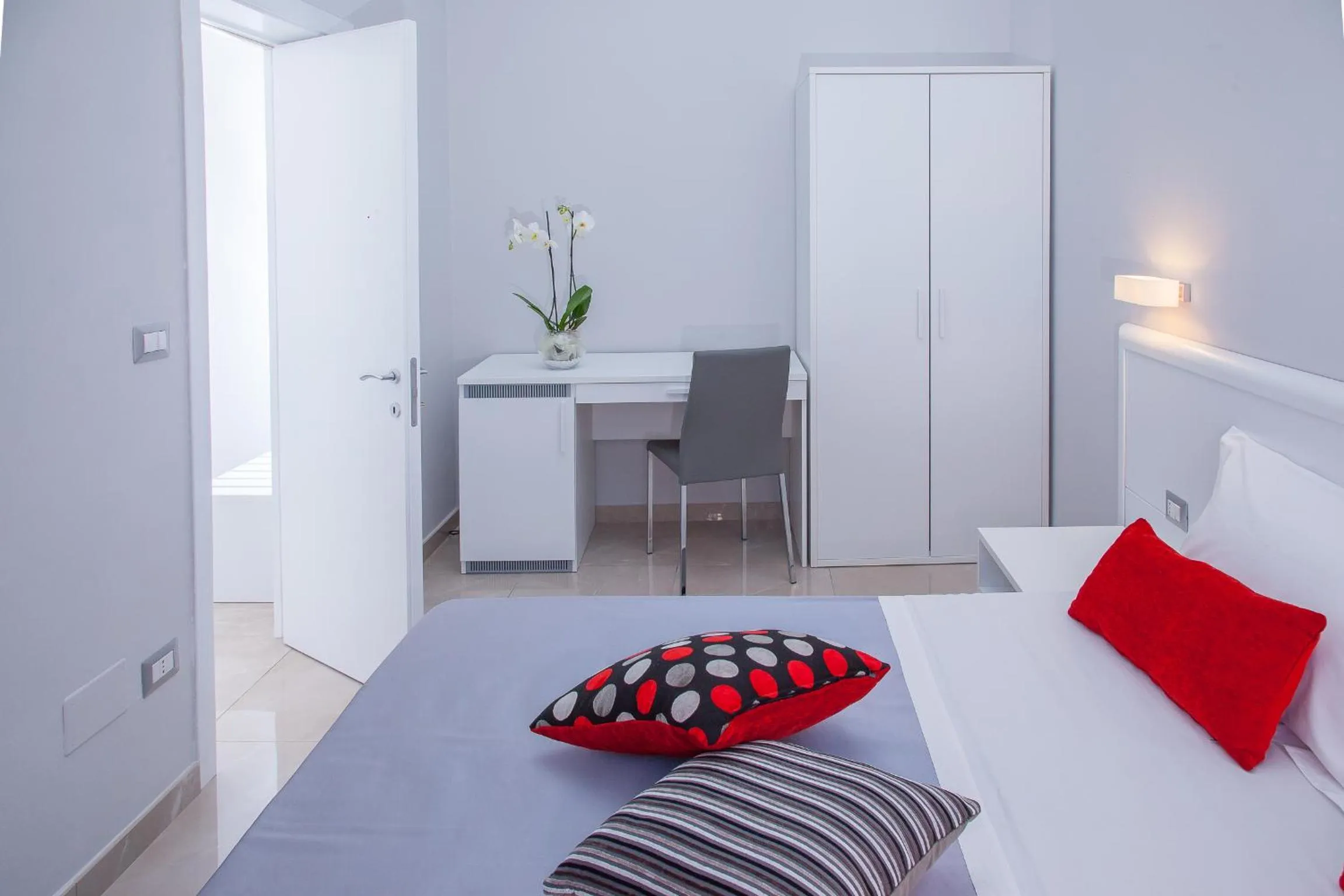 Photo of the whole room in Acquamarina B&b