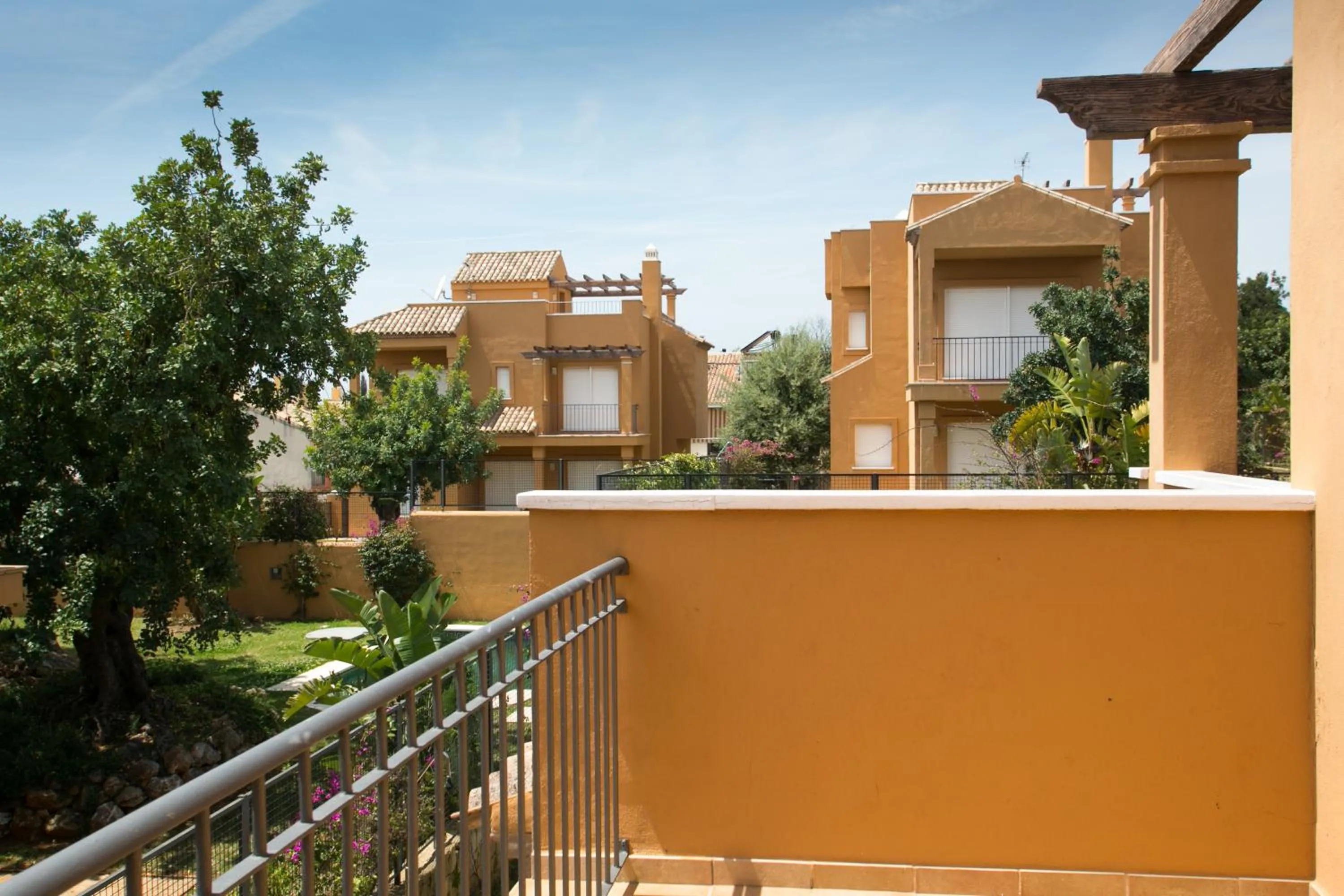 Day in Villas Altos De Marbella