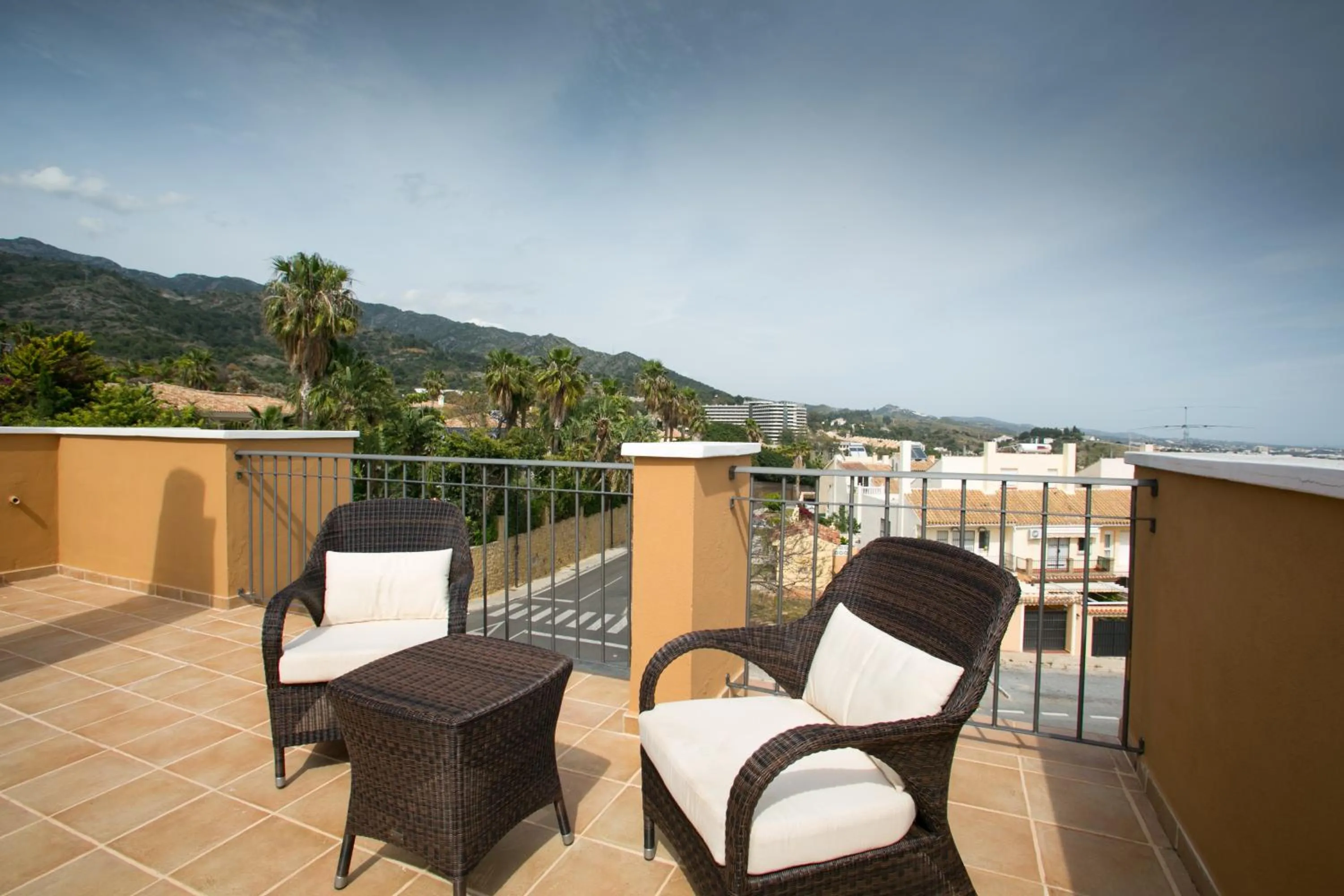 Day in Villas Altos De Marbella