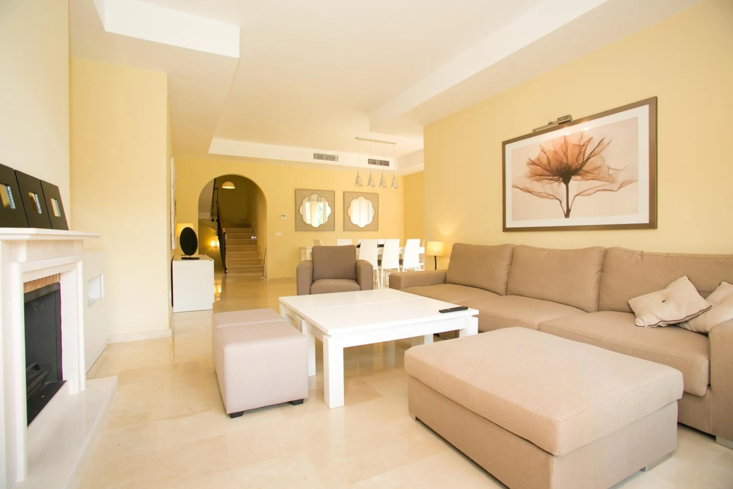 Living room in Villas Altos De Marbella