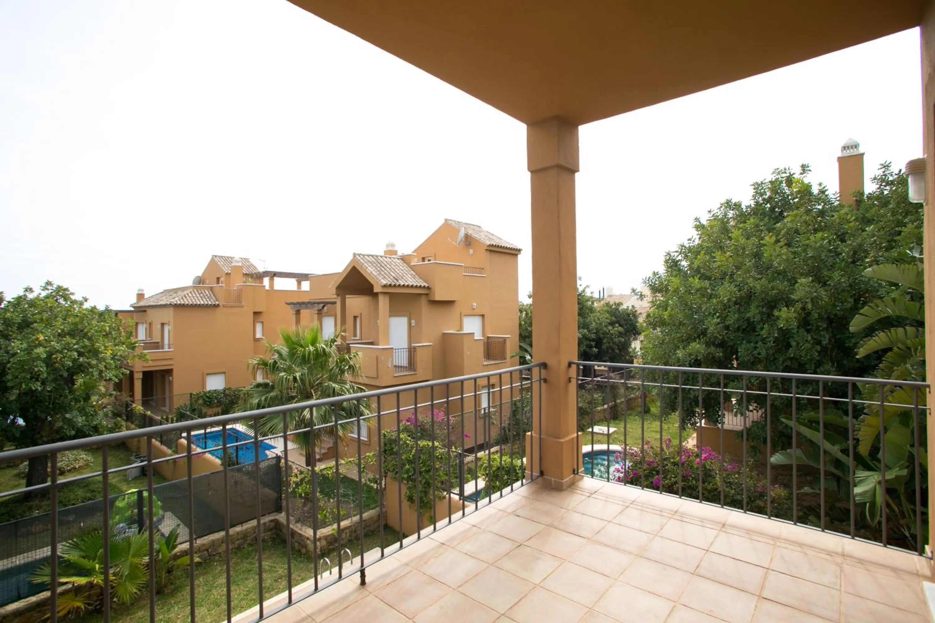Day in Villas Altos De Marbella